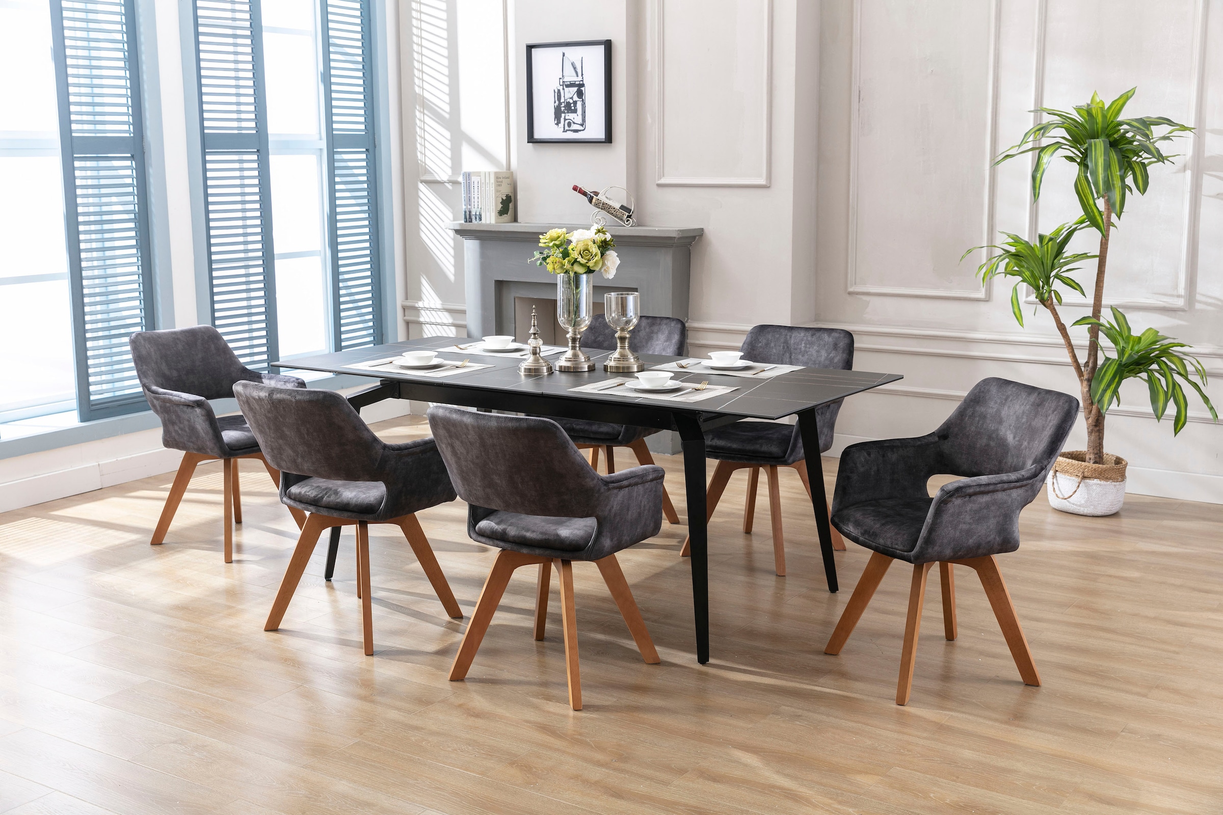 byLIVING Esszimmerstuhl »Klara«, (Set), 2 St., Samtstoff Velvet, 2er-Set, gepolstert mit hochwertigem Vintage-Samt, 360 Grad drehbar