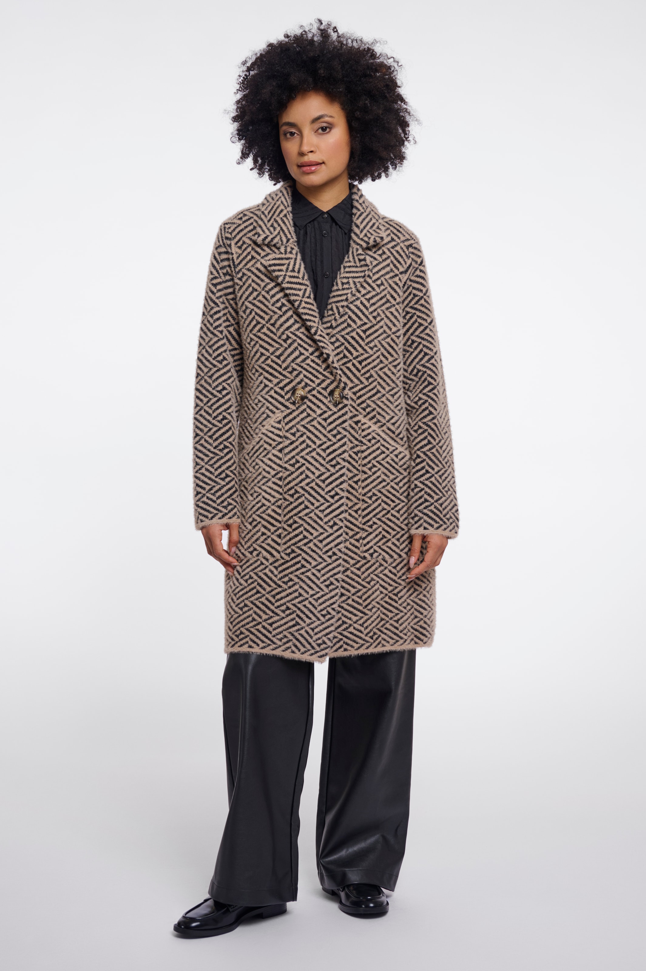 Rino & Pelle Longstrickjacke mit Reverskragen und feinem Muster