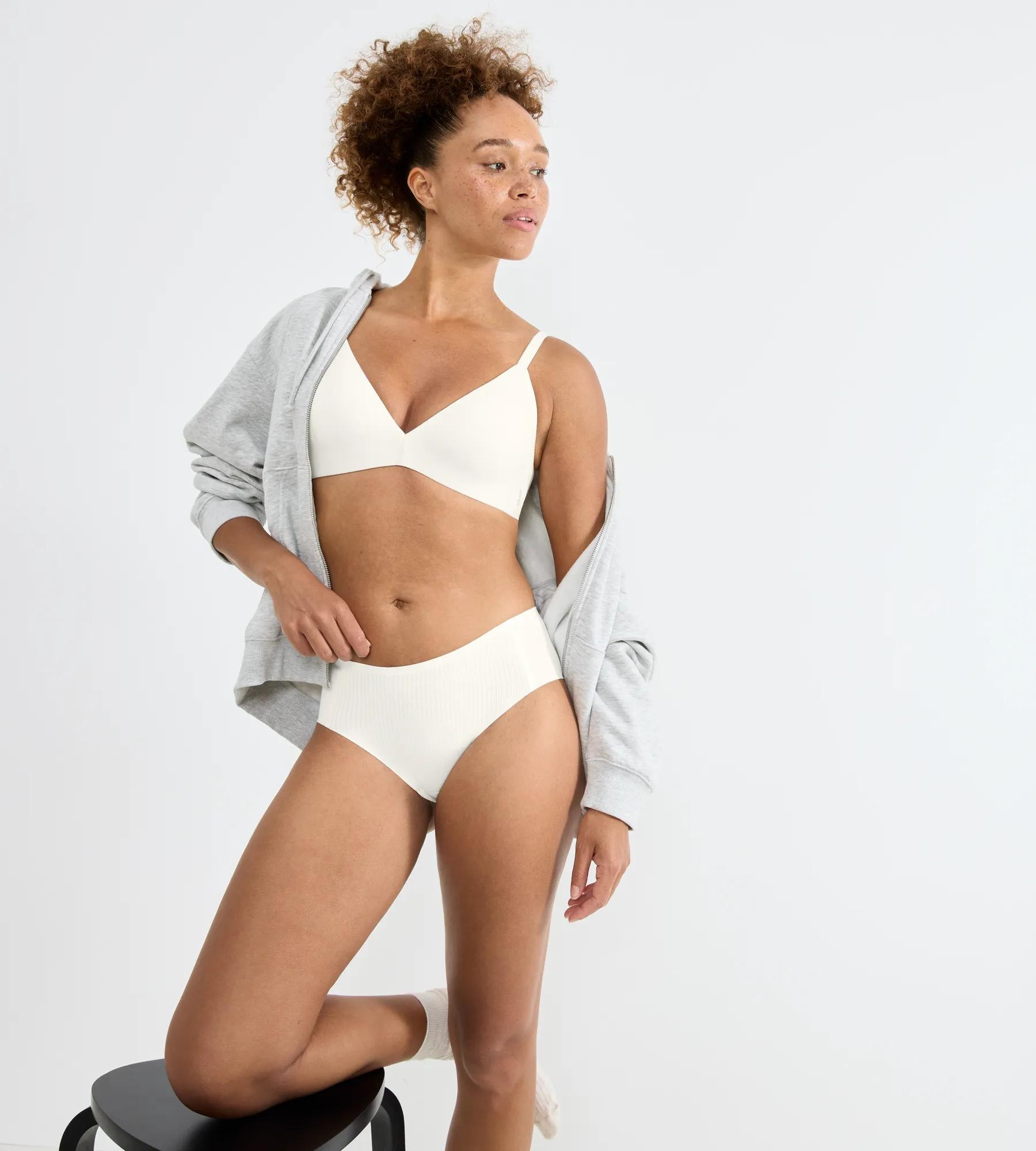 sloggi Hipster »ZERO Feel Pure« dezenter Streifeneffekt, nahtlos, Stretch