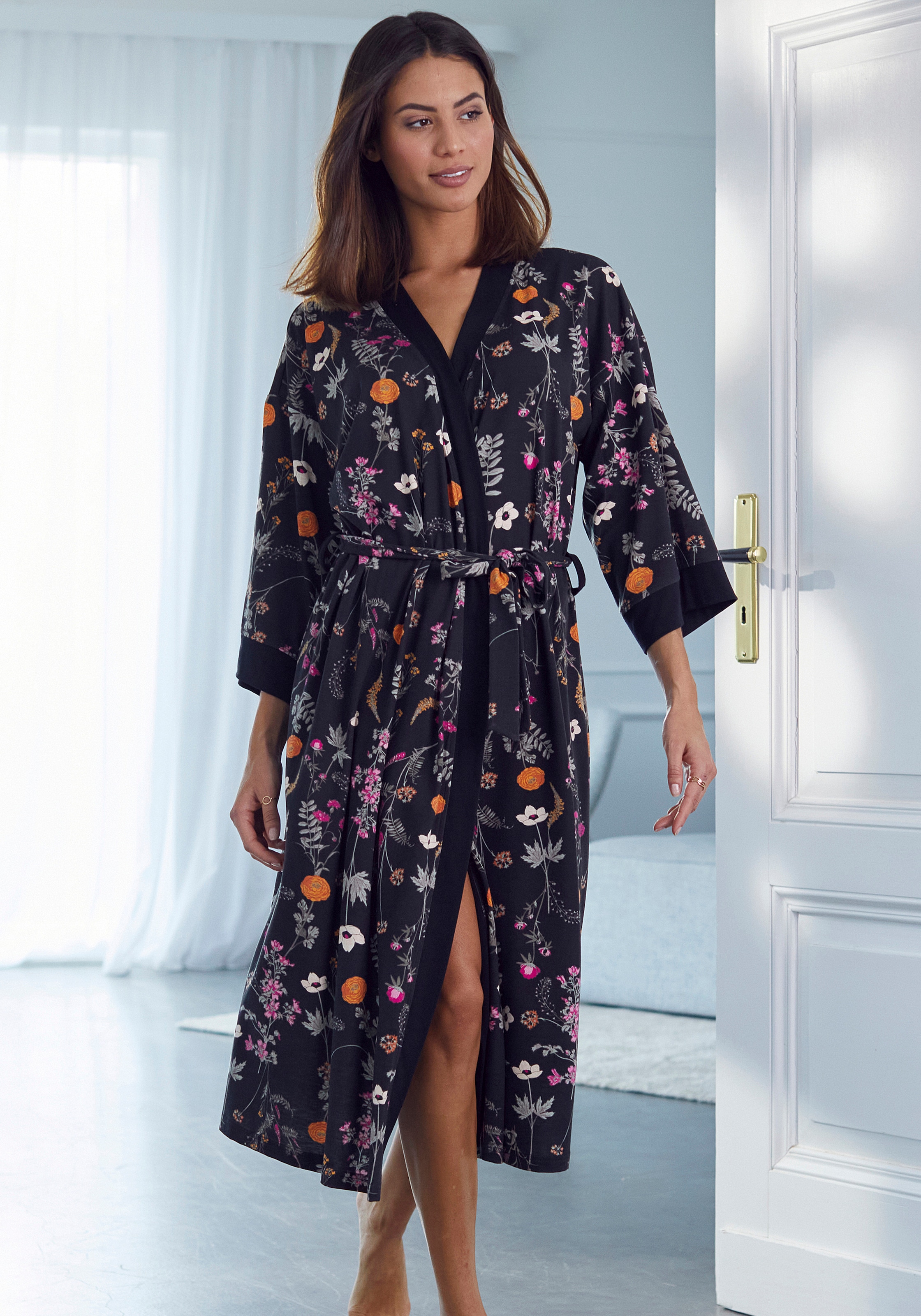LASCANA Kimono, mit Wildblumen Muster günstig kaufen