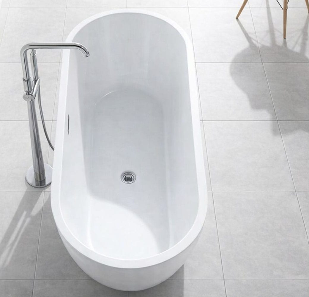 welltime Badewanne »Tavira« Höhe 60 cm mit Ablaufstöpsel | verstellbare Füße | Überlauf Freistehend, (170x74x60 (LxBxH), Sanitäracryl, mit Pop Up Ventil