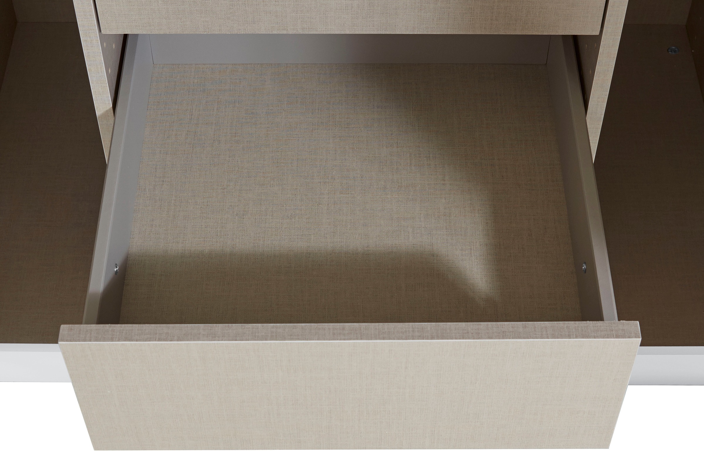 rauch Drehtürenschrank »Kleiderschrank Schrank Garderobe TOPSELLER OTELI inkl. Inneneinteilung«, (erhältlich in Breiten 91-360 cm, ab Breite 136cm inkl. Innenschubladen), mit zusätzlichen Einlegeböden, optional mit Spiegel MADE IN GERMANY