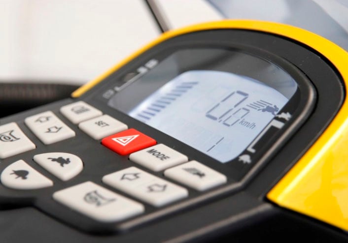 mobilis Elektromobil »M94 2.0, Premium Fahrzeug« 15 km/h Große Reichweite, Komfortsitz, LCD-Display, Outdoor-Spezialist