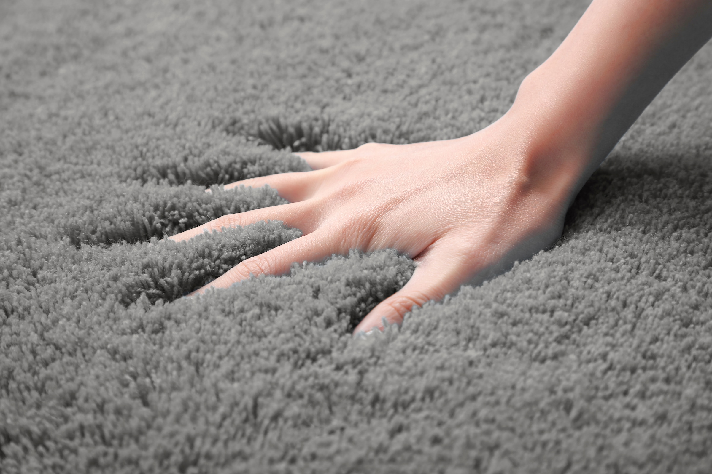 Bruno Banani Badematte »Lana, Badvorleger, Badezimmer Teppich«, rutschhemmend beschichtet, fußbodenheizungsgeeignet-schnell trocknend-strapazierfähig, Badteppich, Badematten, unifarben, auch als 3 teiliges Set & rund