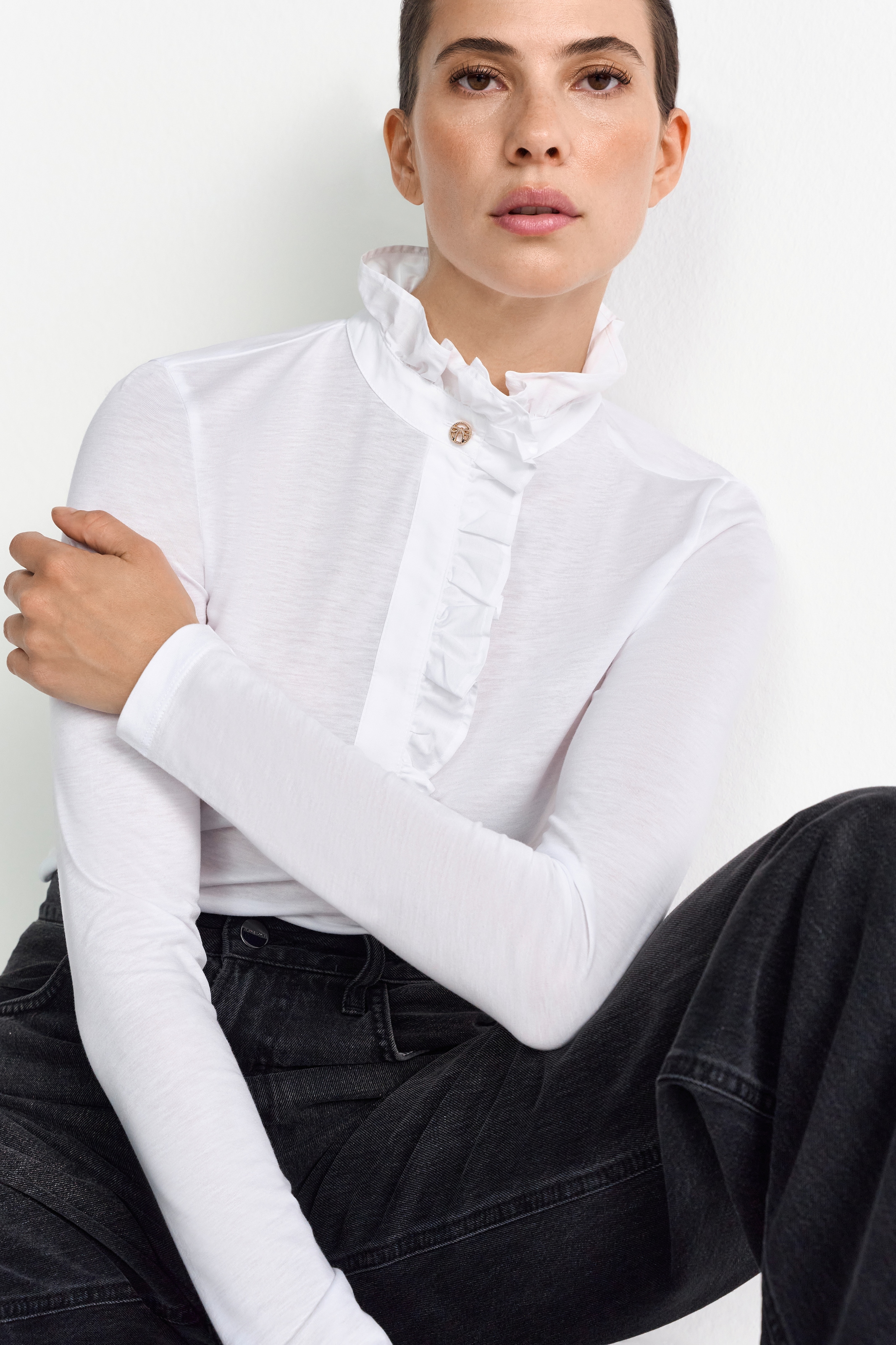 RICHROYAL Longsleeve mit Rüschenkragen, gerader Schnitt