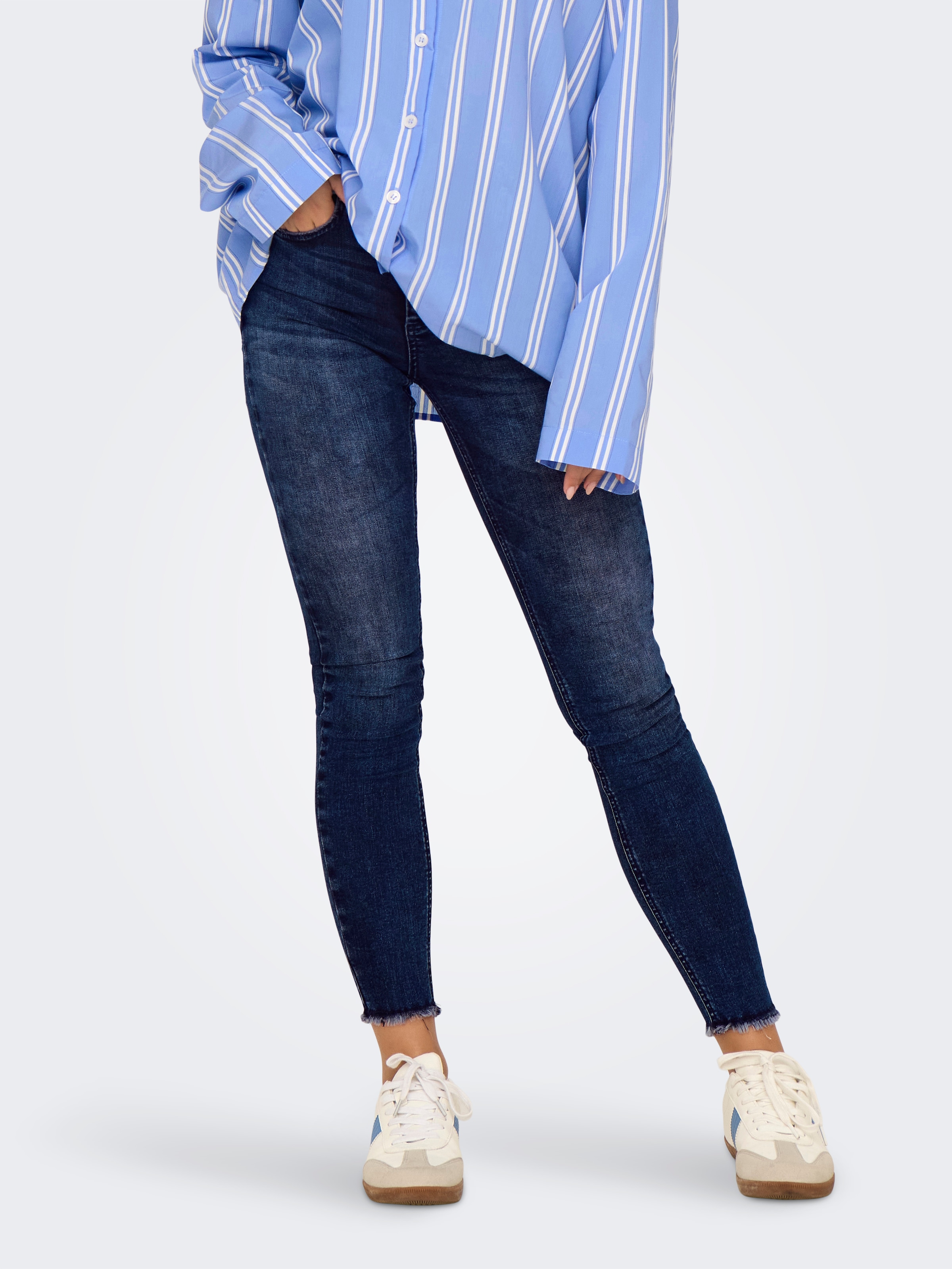 ONLY Skinny-fit-Jeans »ONLBLUSH MID SK ANKLE RW DNM DOT241«
