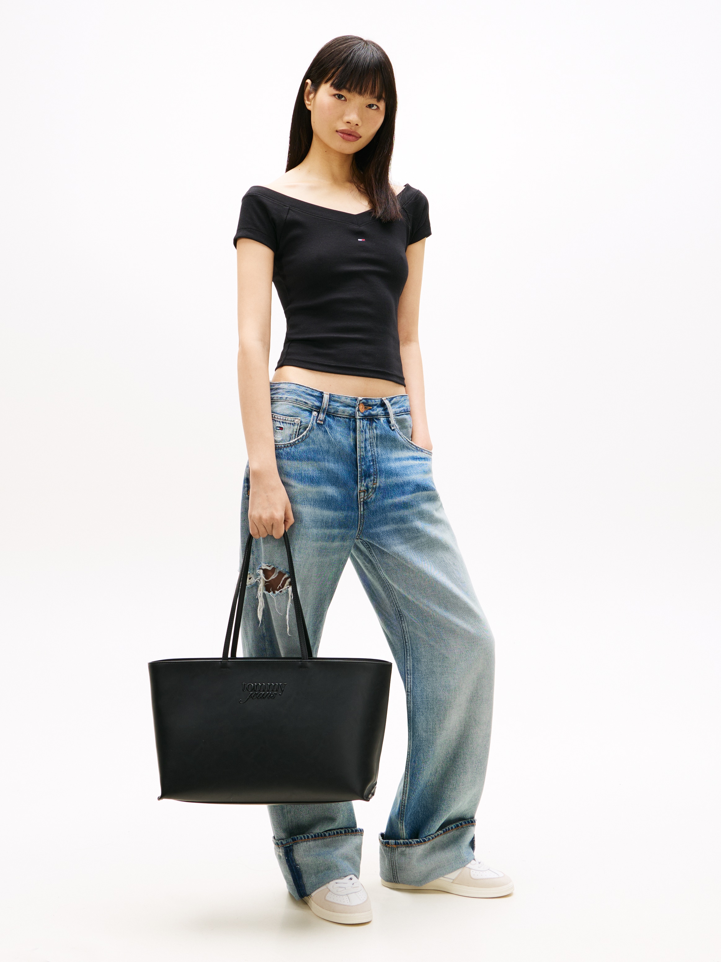 Tommy Jeans Tragetasche »TJW MUST TOTE« Damen Shopper, Handtasche mit hübschem Logoschriftzug