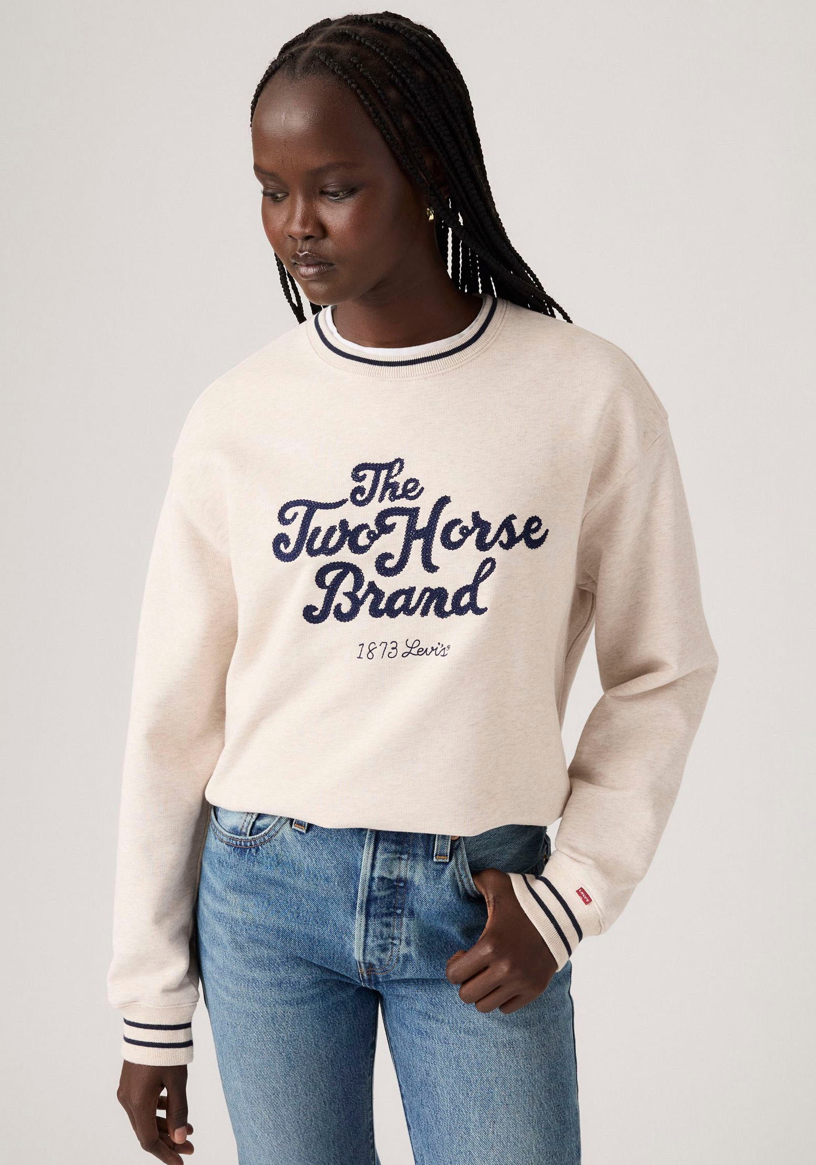 Levi's® Sweatshirt »GR HERITAGE SPORT«, mit Stickerei im Front- und Rückenbereich