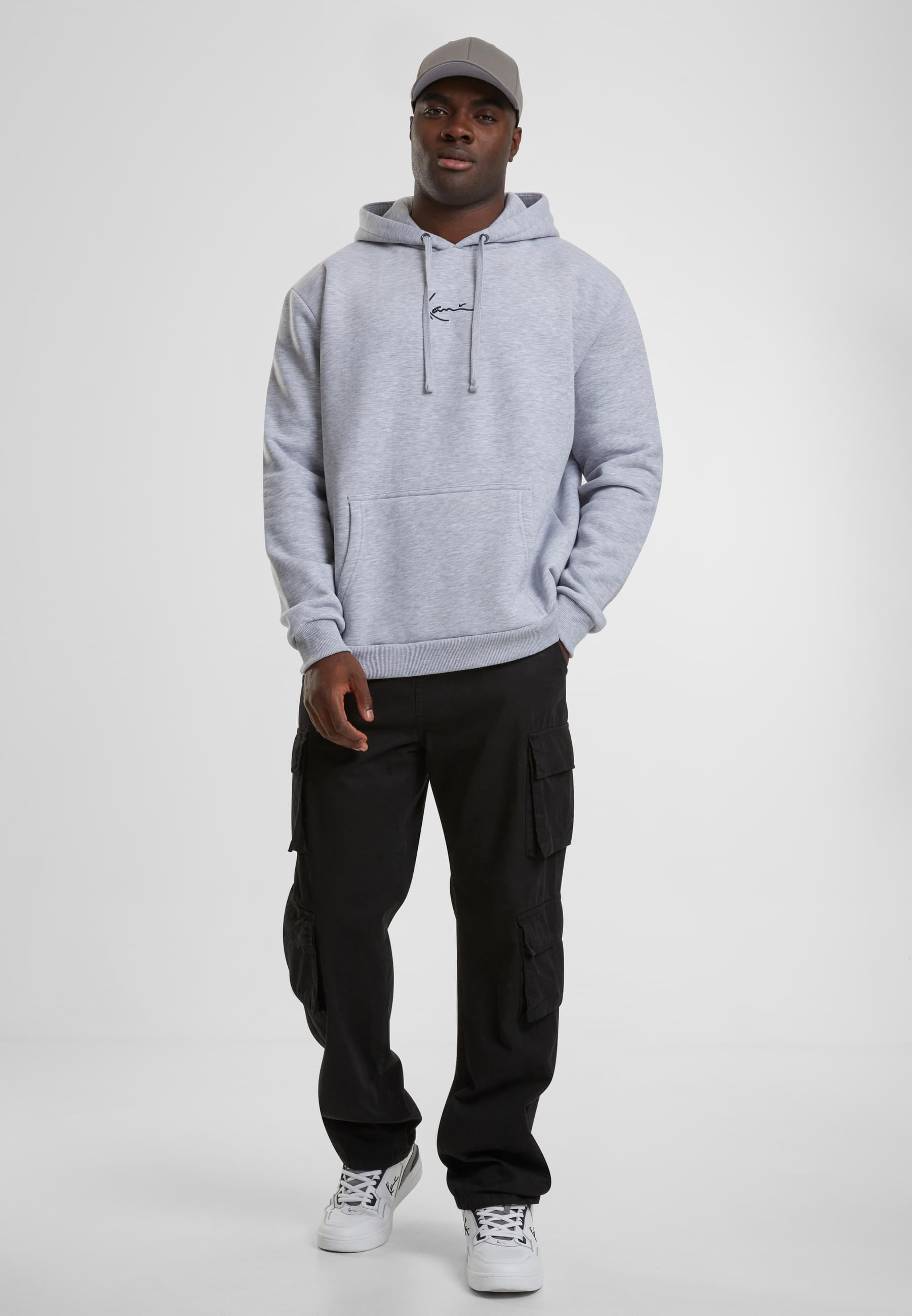 Karl Kani Sweatshirt »Karl Kani Männer KKMQ32061GRY Small Signature Hoodie ash grey«, 1 Stk.
