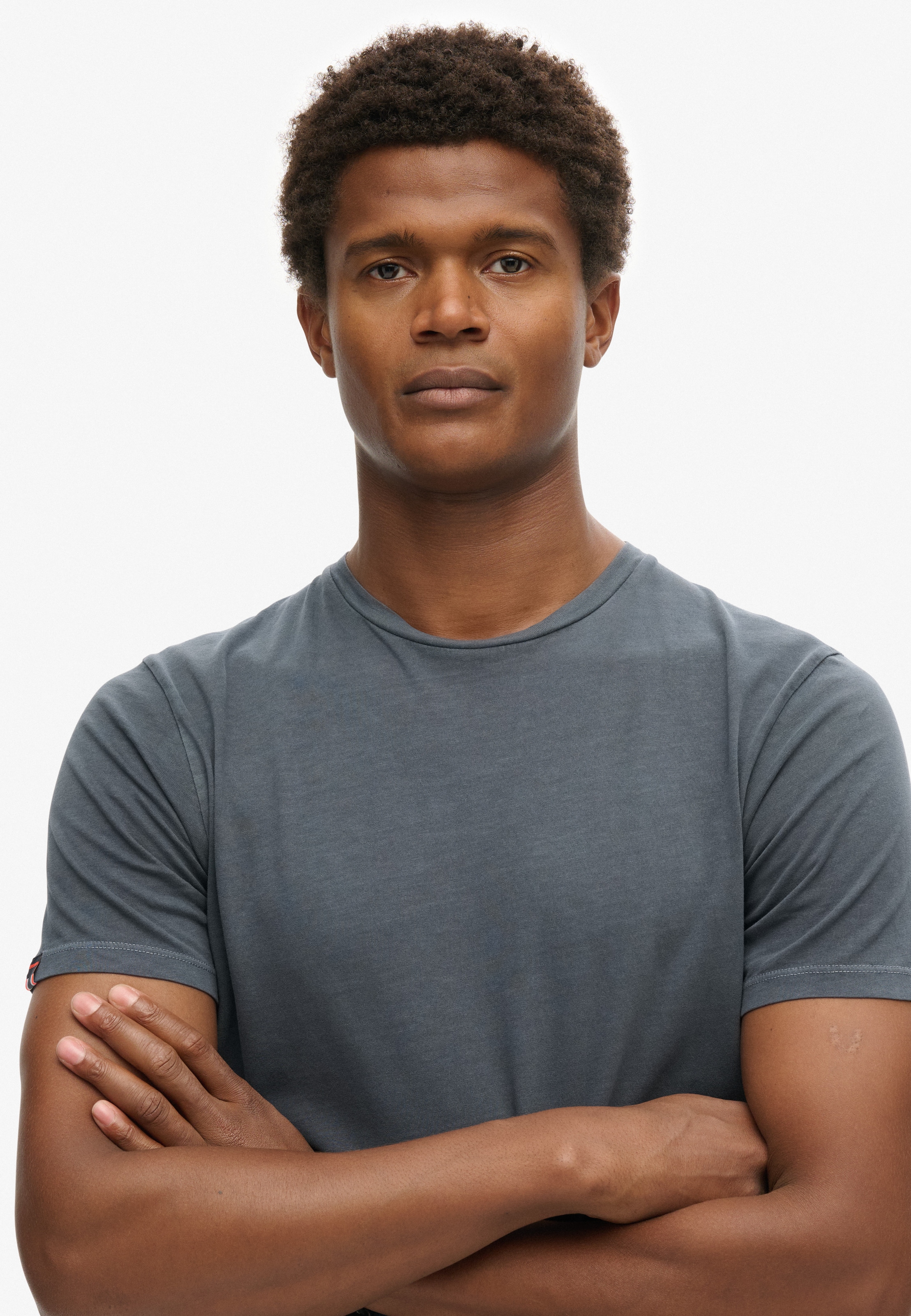 Superdry Rundhalsshirt »CLASSIC ESSENTIAL TEE«