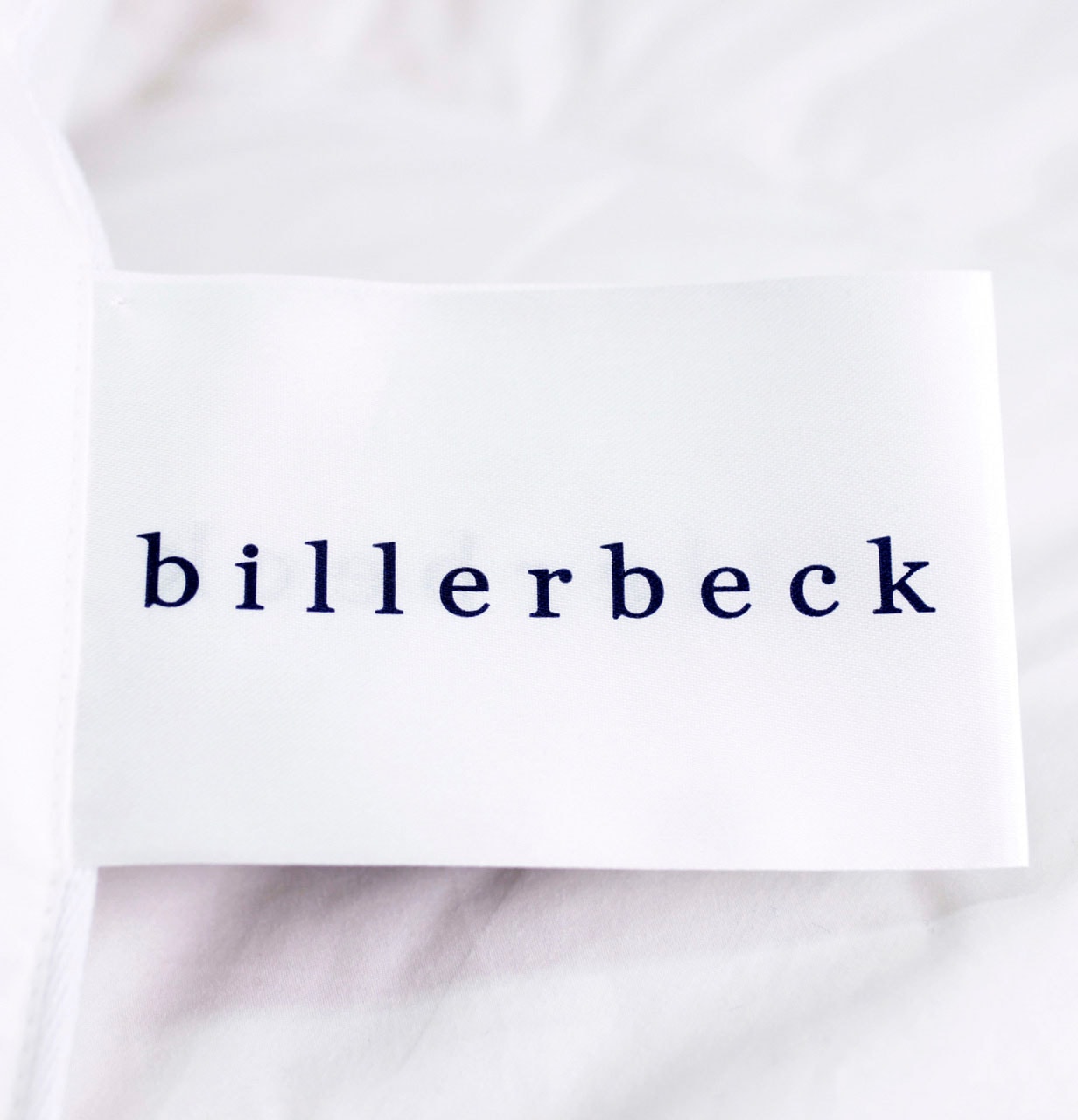 billerbeck Microfaserkissen »Liliane, Kissen ist allergikerfreundlich (Hausstauballergiker)«, Füllung: FLOCKIS-Faserbällchen, Bezug: 100% Baumwolle, (1 St.), Faserkissen mit hydrophil ausgerüstetem Baumwollbezug