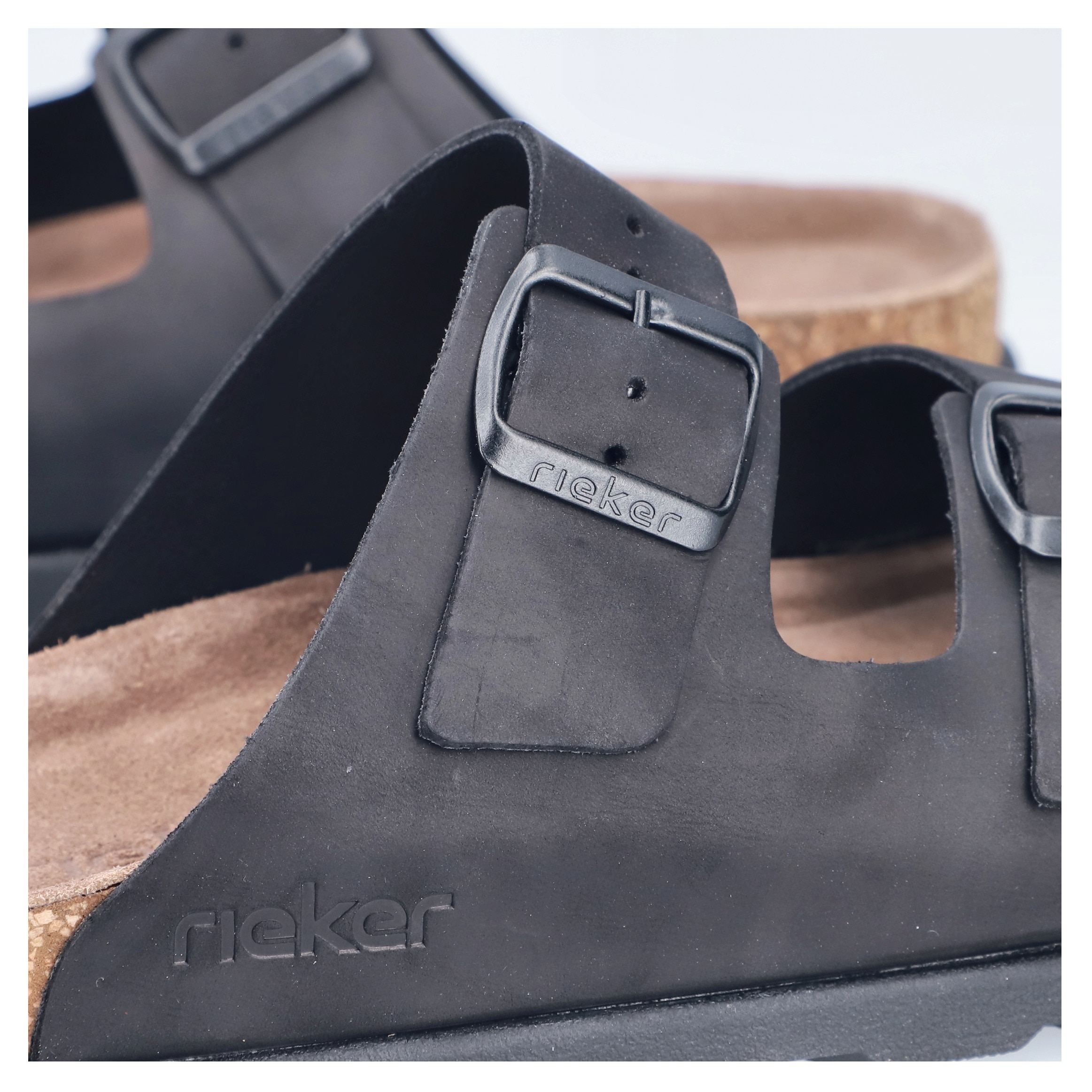 Rieker Pantolette, Sommerschuh, Strandschuh, Hausschuh mit bequemem Fußbett