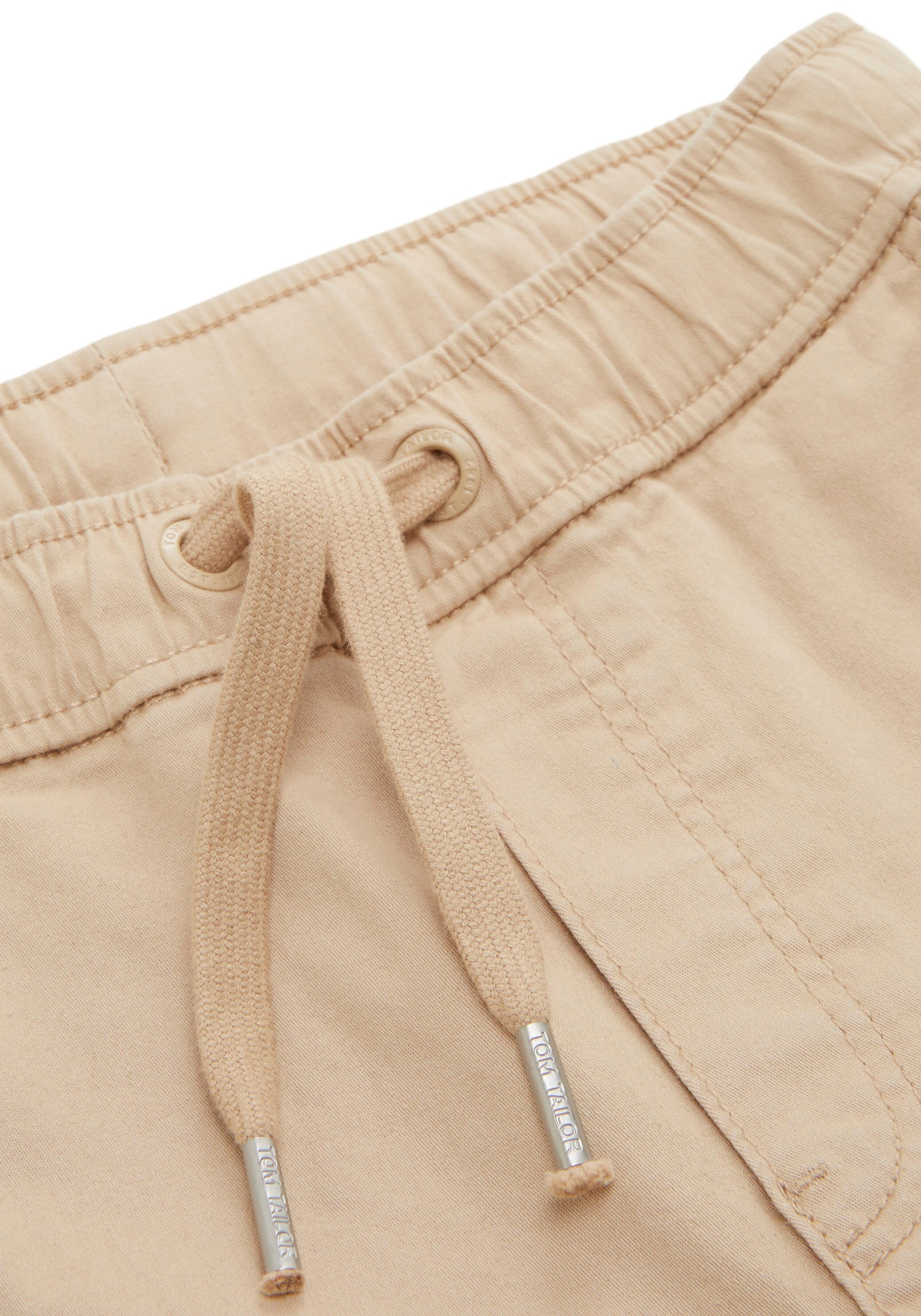 3. Bild von TOM TAILOR Chinoshorts, Badge an dem Bund