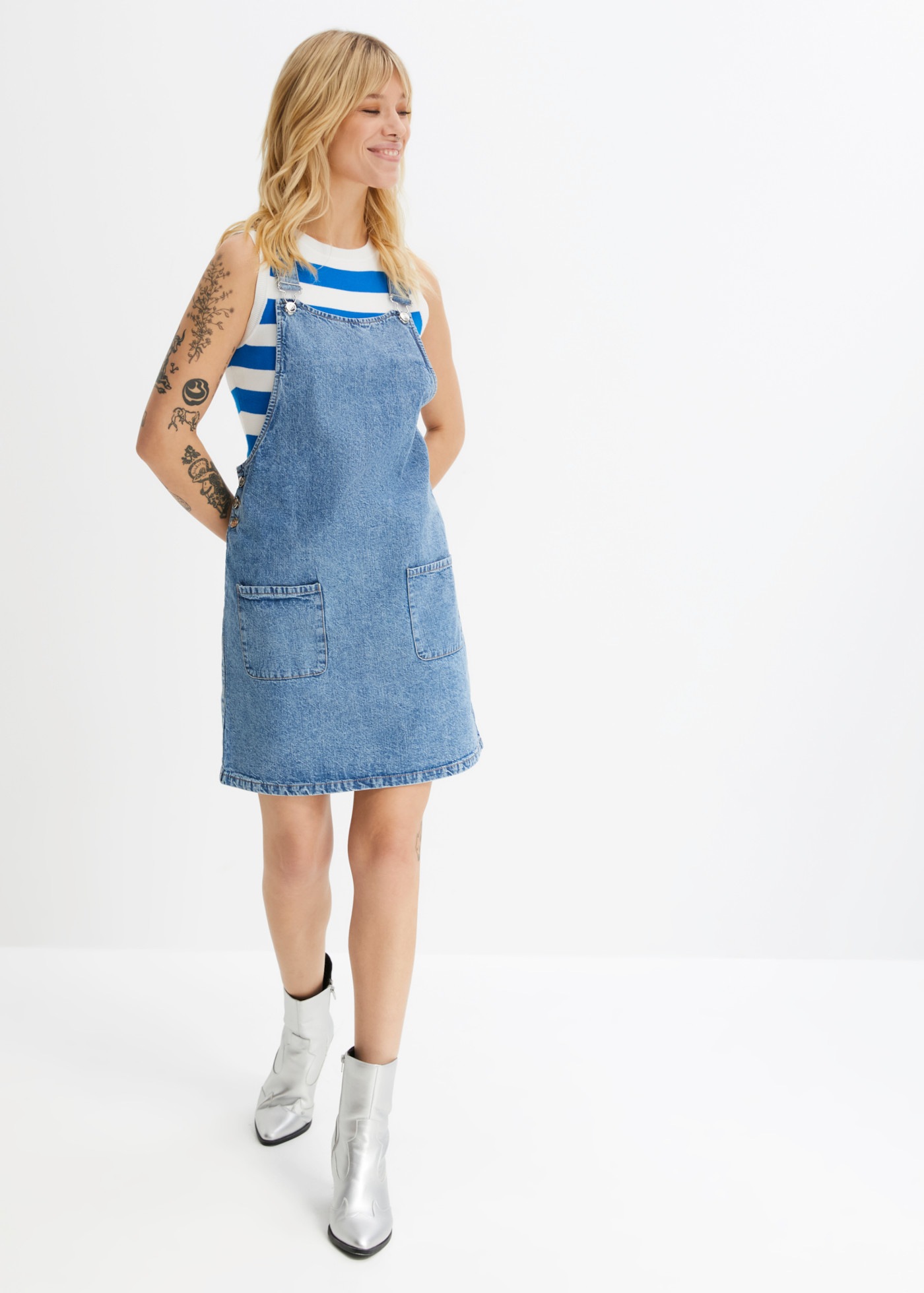 bonprix Jeanskleid A-Linien-Passform, aus Baumwolle, mit zwei aufgesetzten Taschen