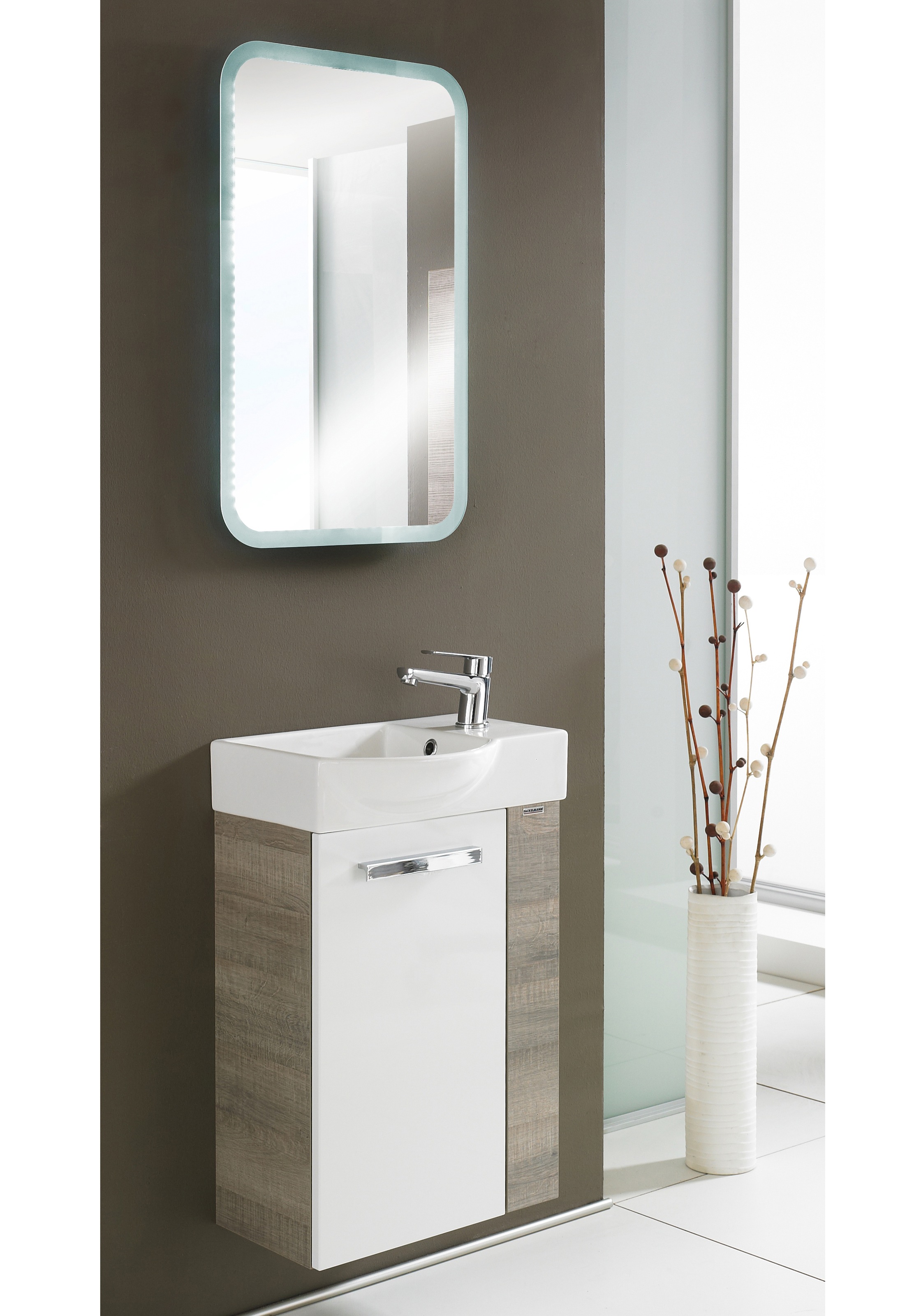 FACKELMANN Badspiegel »A-Vero«, Breite 45 cm,LED
