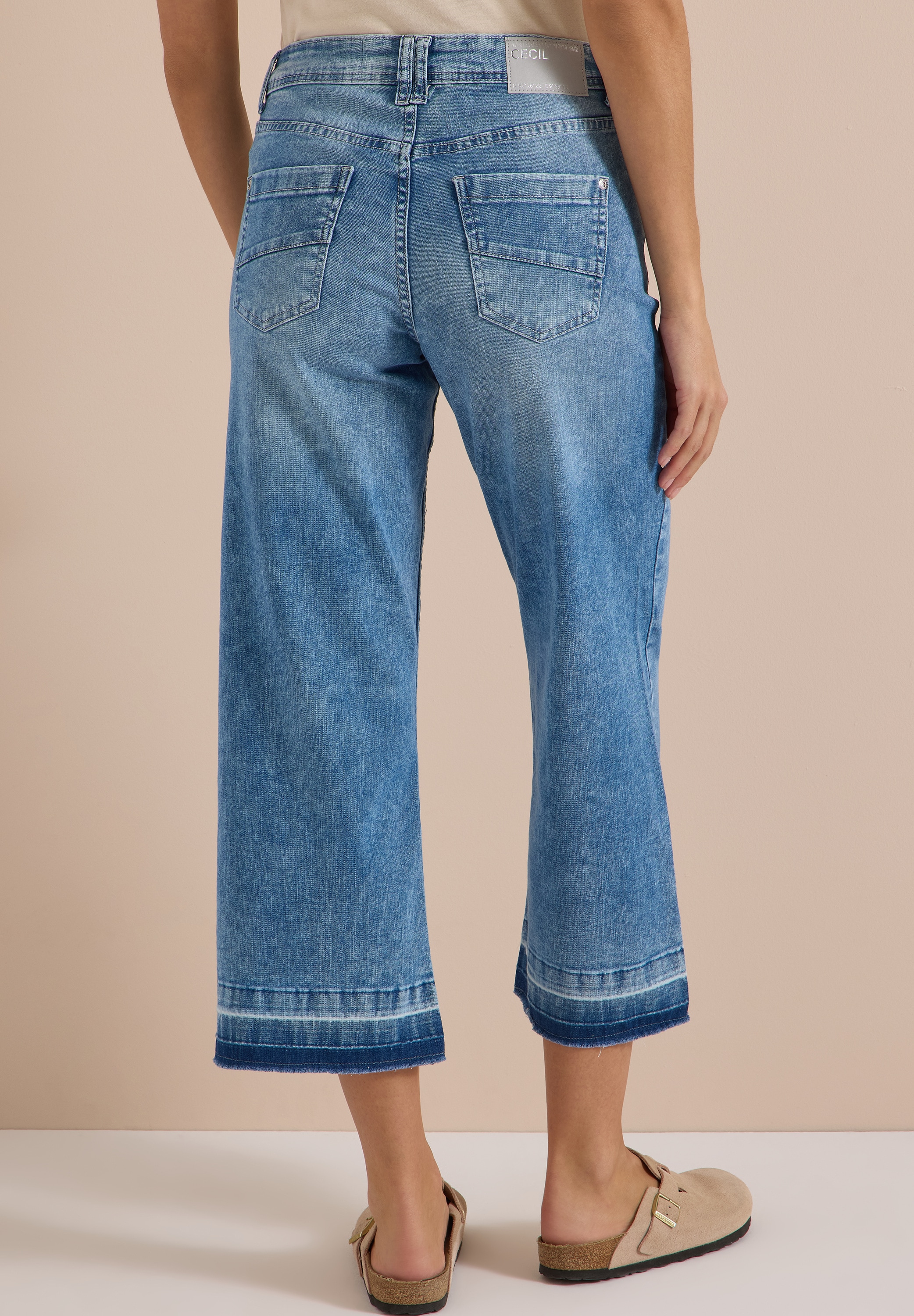 Cecil Straight-Jeans »Style Neele« Verkürzte Jeans mit fransigem Saum
