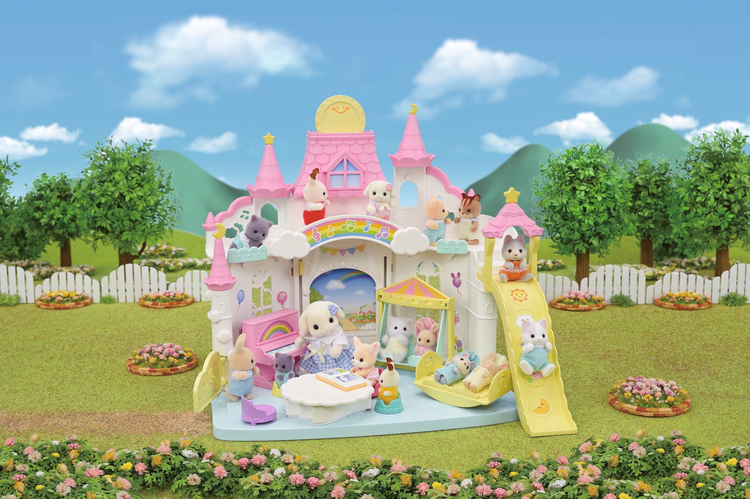 Sylvanian Families Spielwelt »Erlebniskindergarten - Sonnenschloss (5743)«