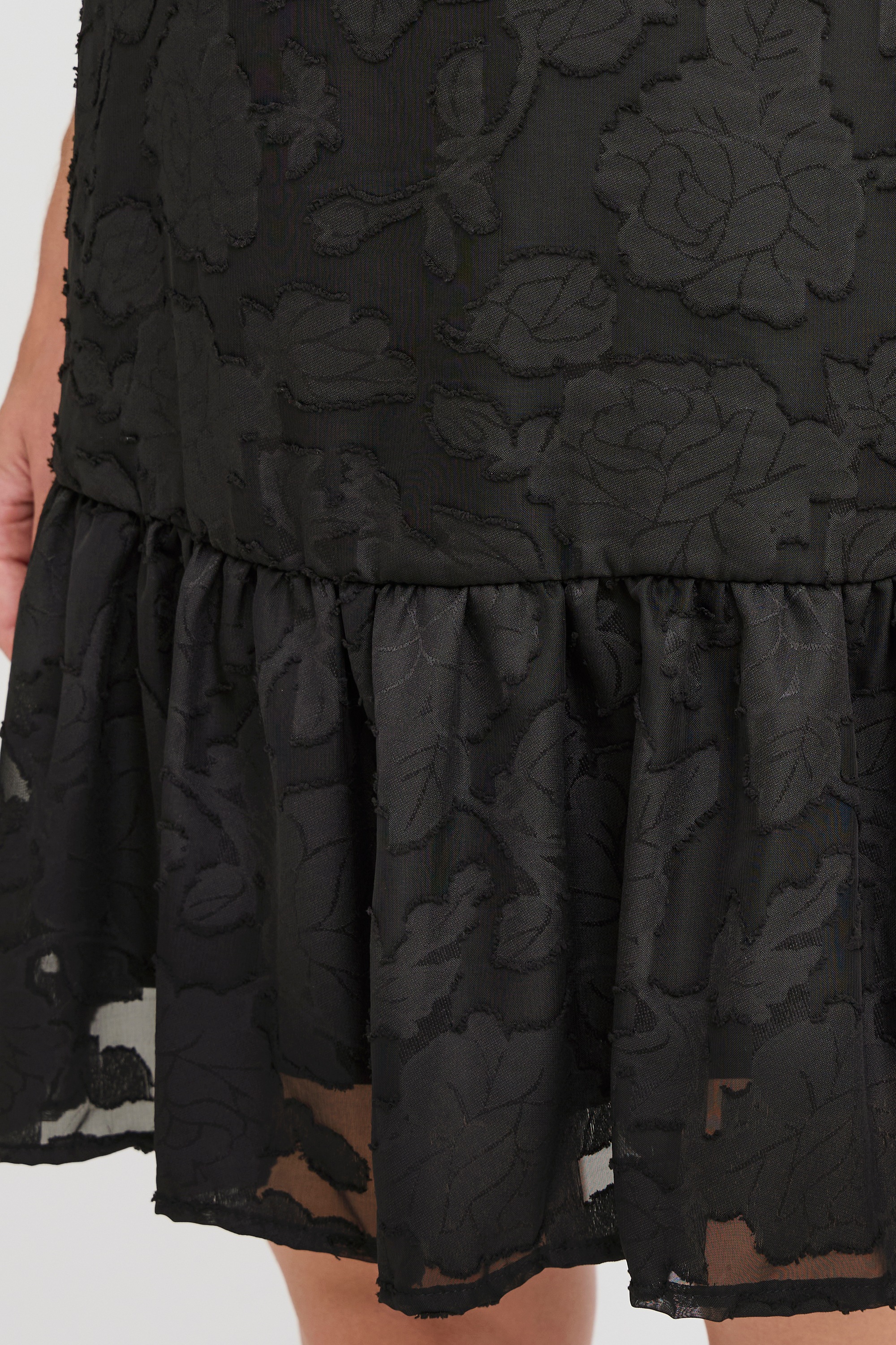 b.young Midikleid »Kleid BYFLIKKE«