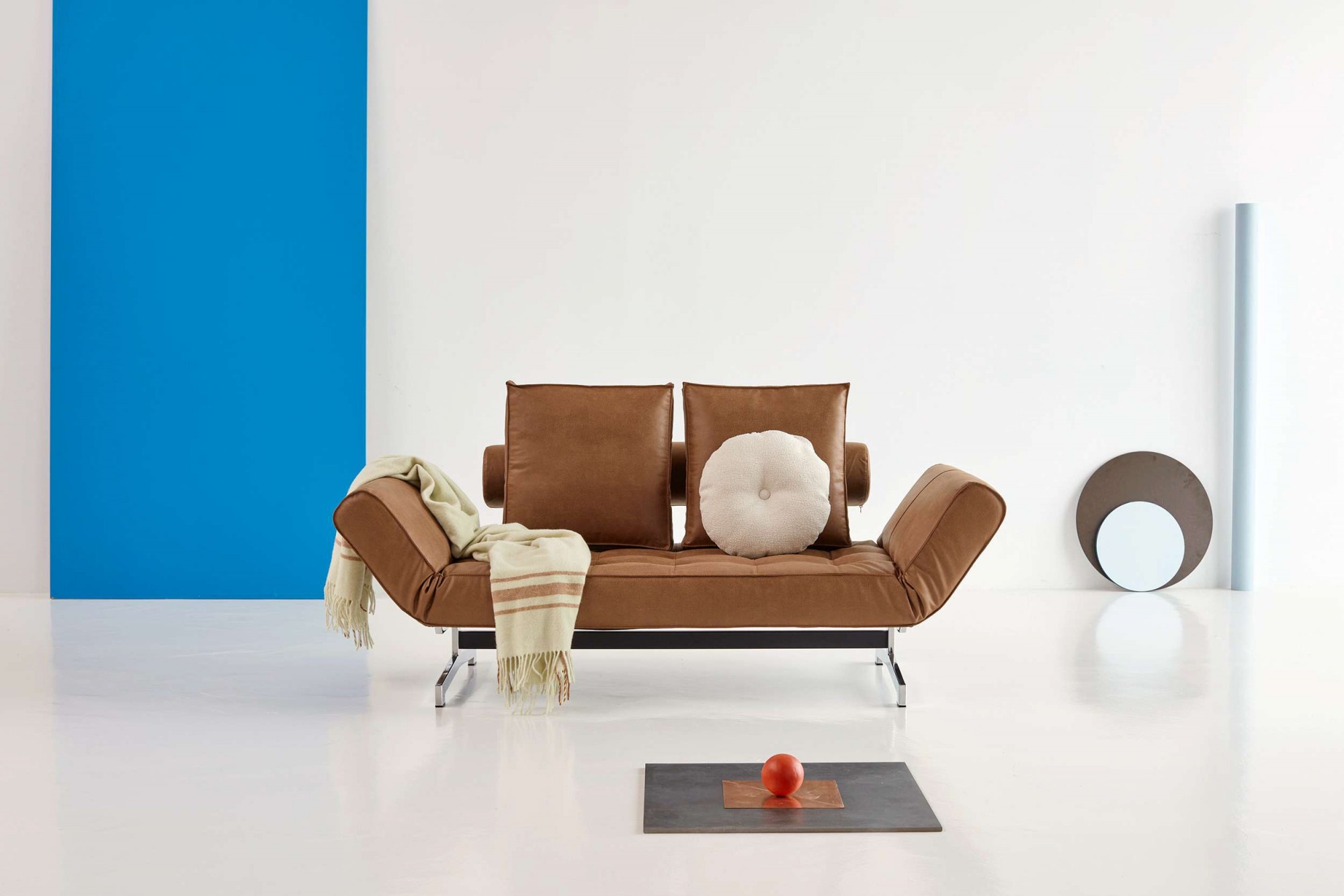 INNOVATION LIVING ™ 3-Sitzer »Ghia Schlafsofa, Multi-Wohlfühlsofa, OTTOs Choice, Designfuß«, eine große Liegefläche mit geringer Stellfläche, beidseitig abklappbar