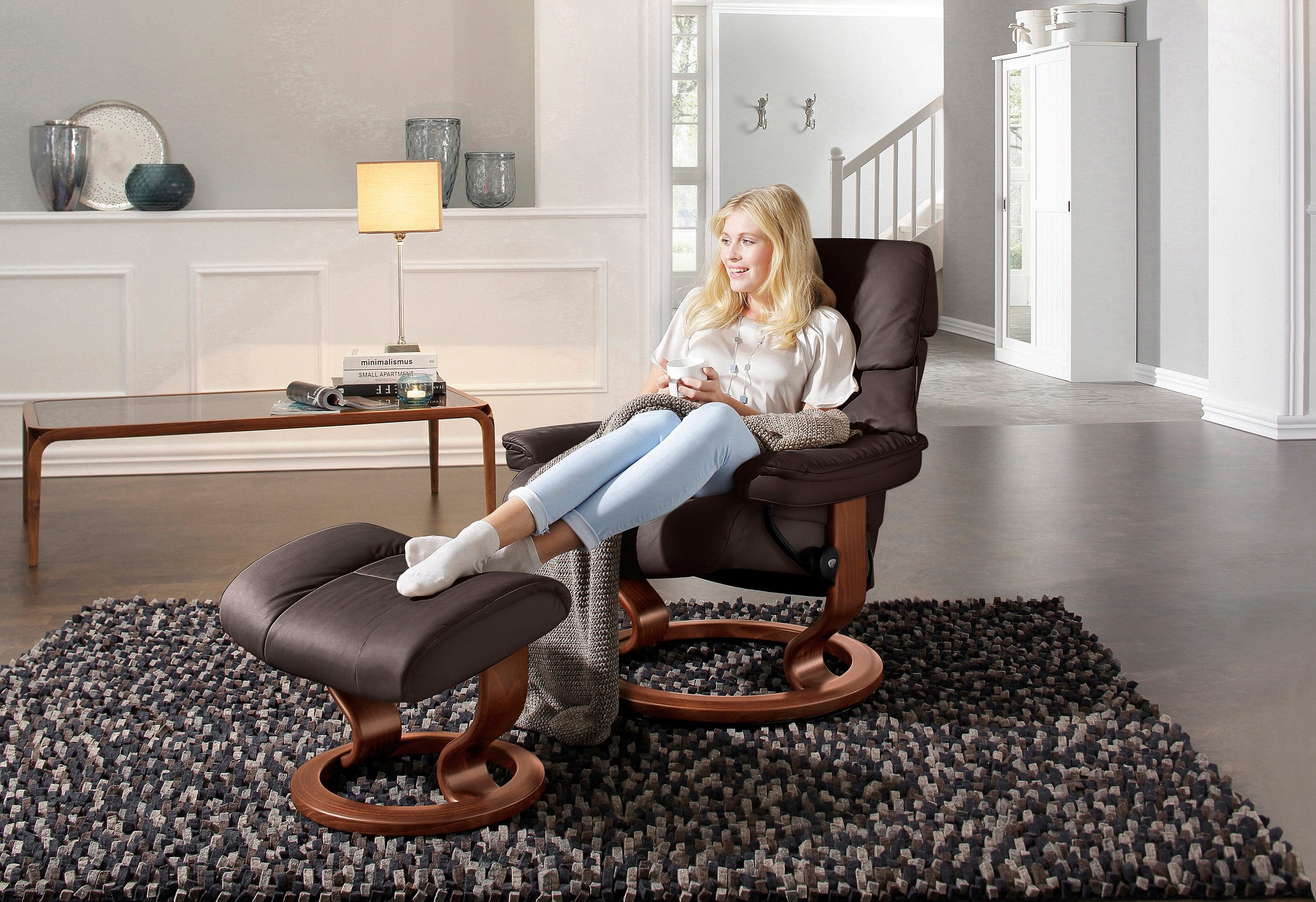 Stressless® Relaxsessel »Ruby«, (Set, Relaxsessel mit Hocker), mit Classic Base, Größe S, Gestell Eiche, Wenge, Braun & Schwarz