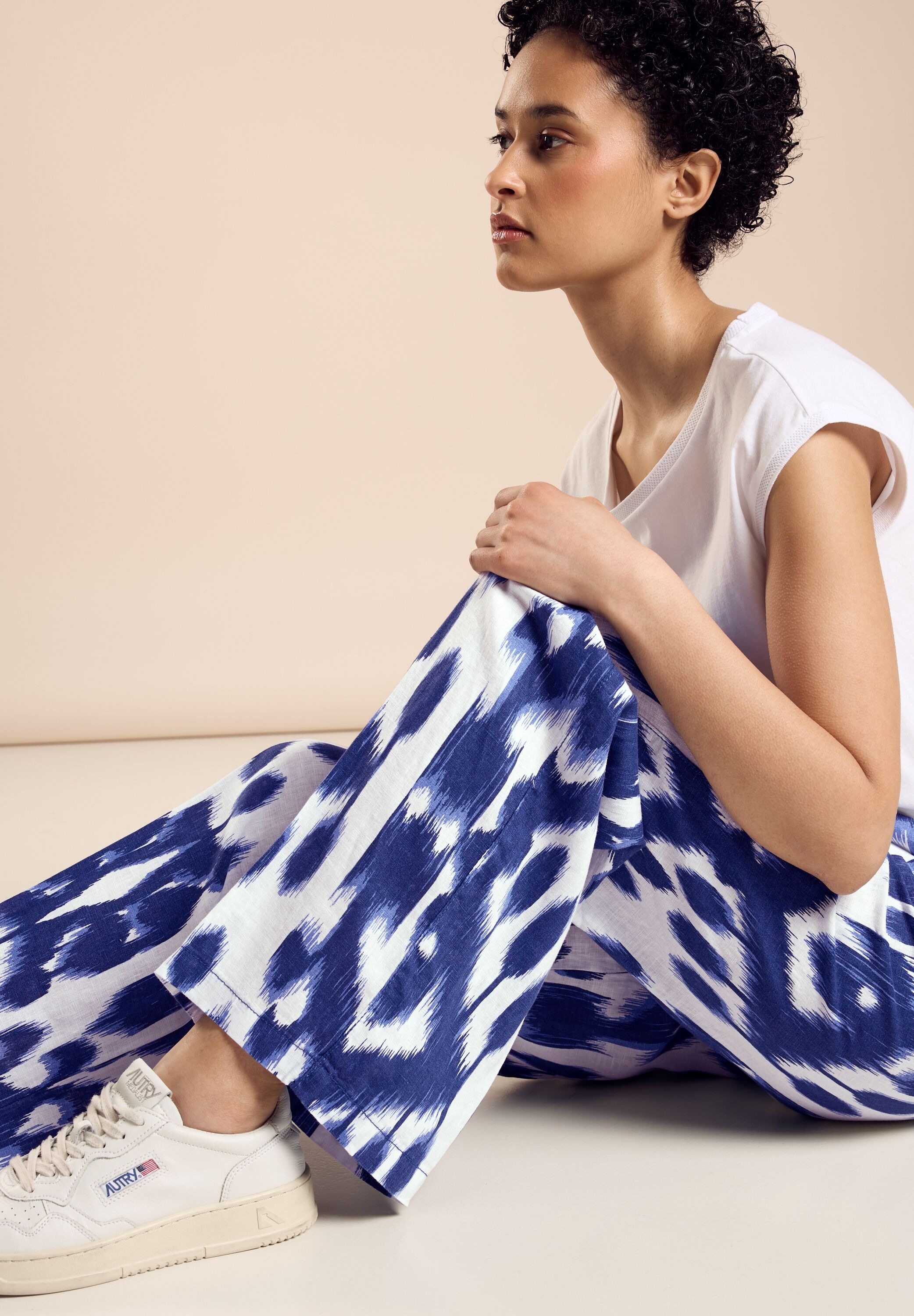 STREET ONE Leinenhose, mit All-Over Print