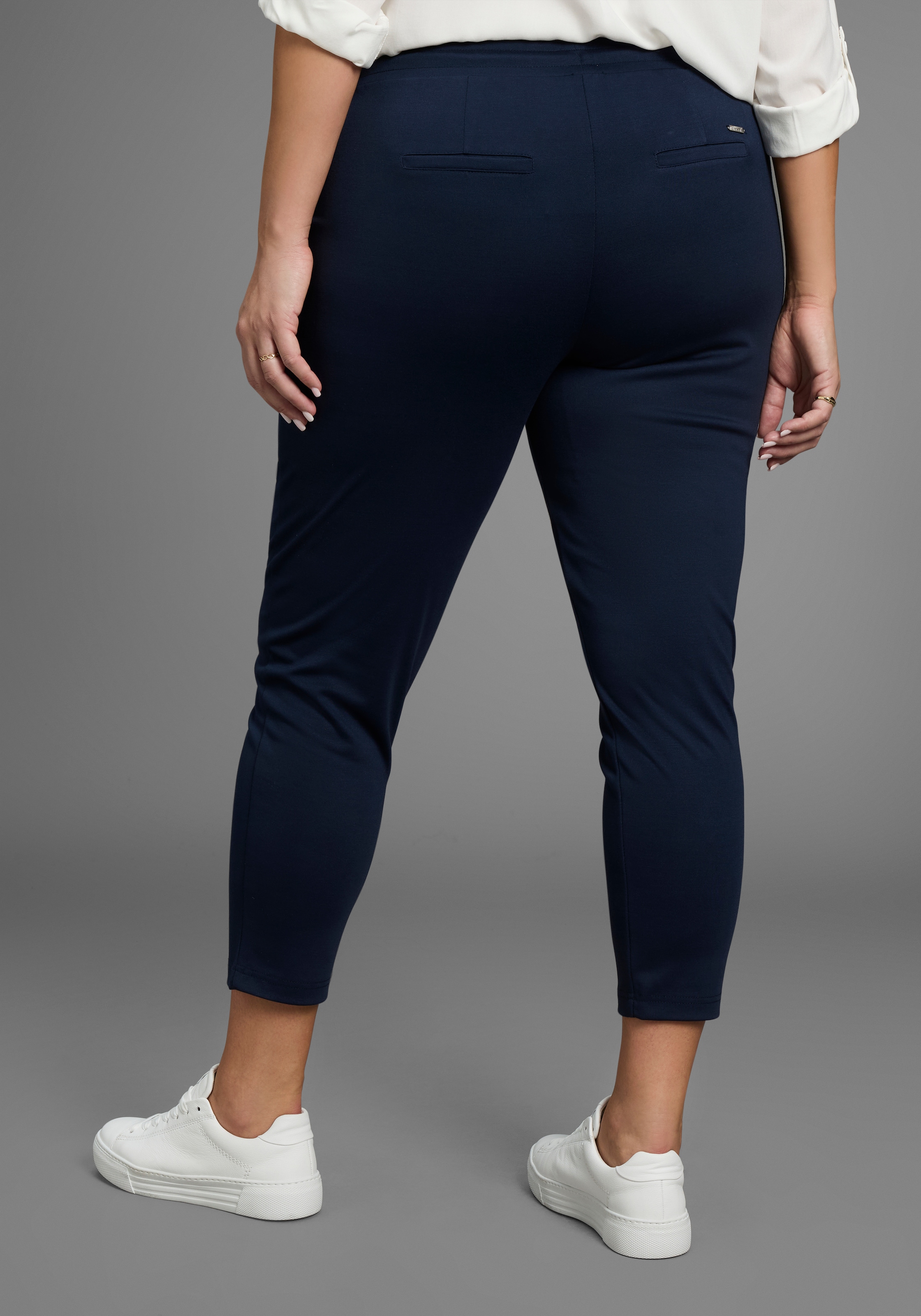 Laura Scott CURVE Jogger Pants  im sportiven Look aus formstabilem, elastischem Stoff - GROSSE GRÖSSE