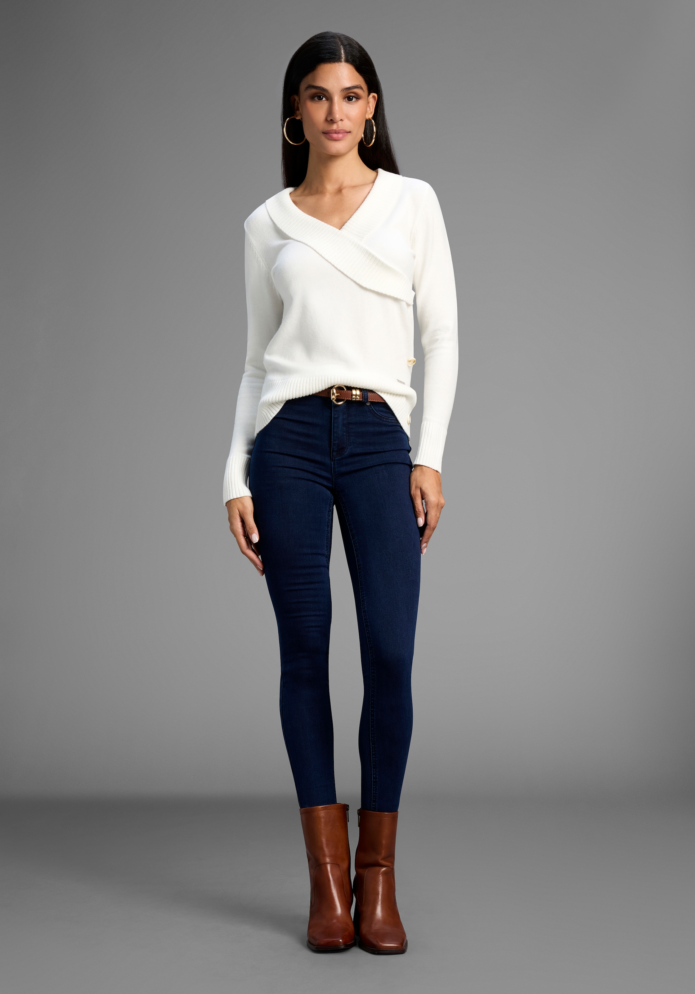 Bruno Banani Schalkragenpullover Wickel-Optik mit Zierknöpfen - NEUE KOLLEKTION