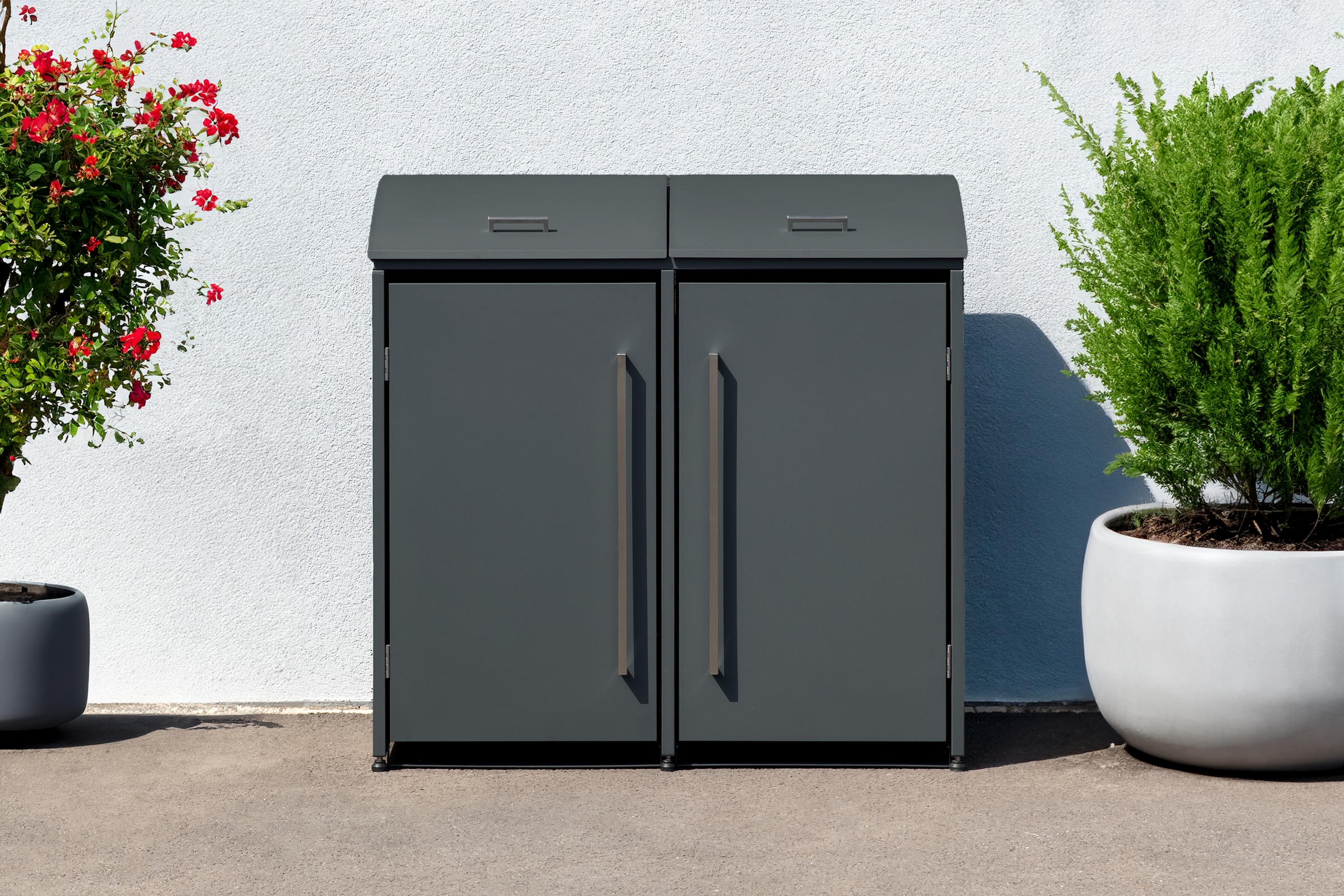 WESTMANN Mülltonnenbox »Moderna 2«, Platz für 2 Mülltonnen je 240 L, BxHxT: 139x83x135 cm