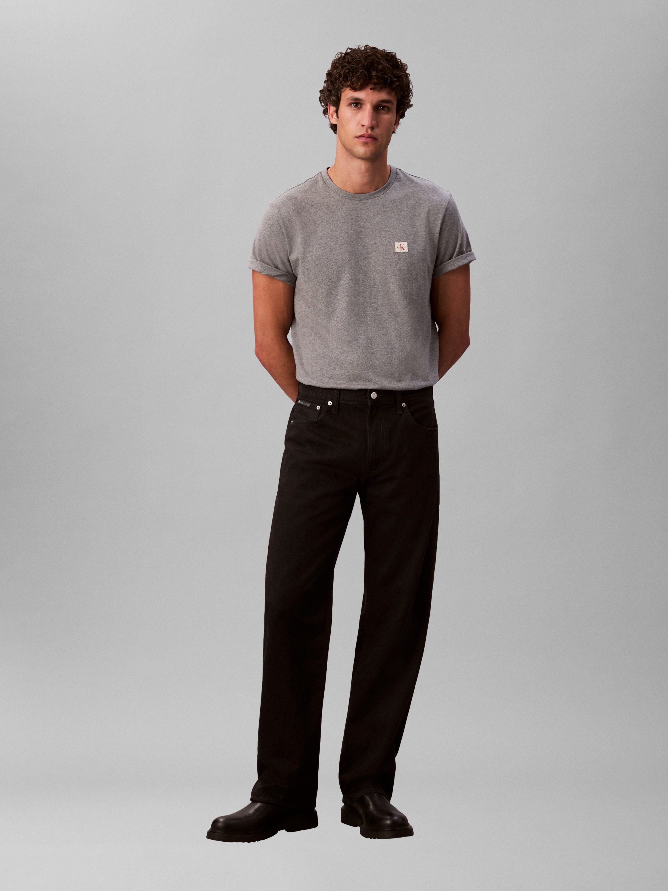 Calvin Klein Jeans T-Shirt »SS BADGE 30S JERSEY CLASSIC TEE« Mit Rundhalsausschnitt