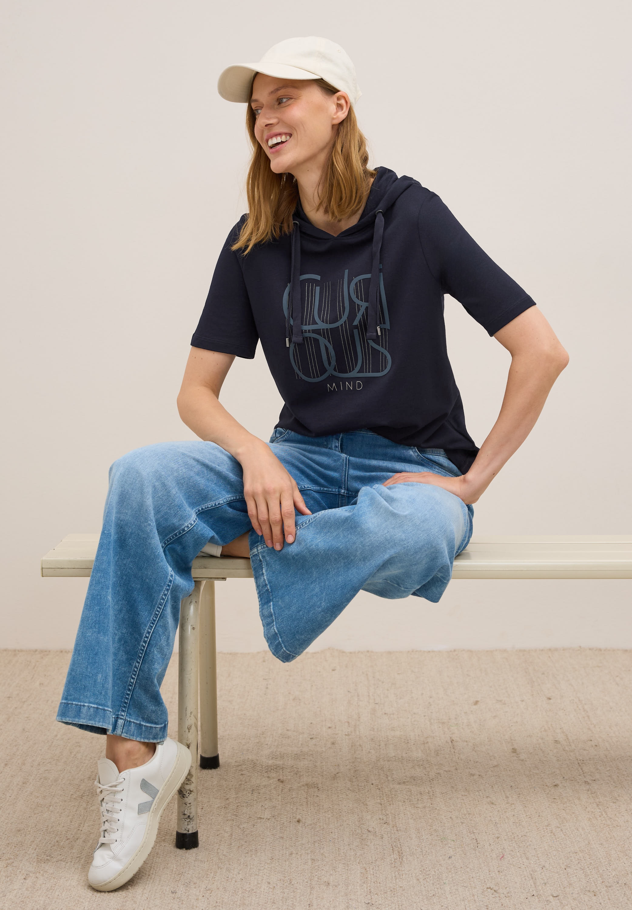 Cecil Kapuzensweatshirt , Halbarm-Shirt mit Glitzer-Print und Kapuze
