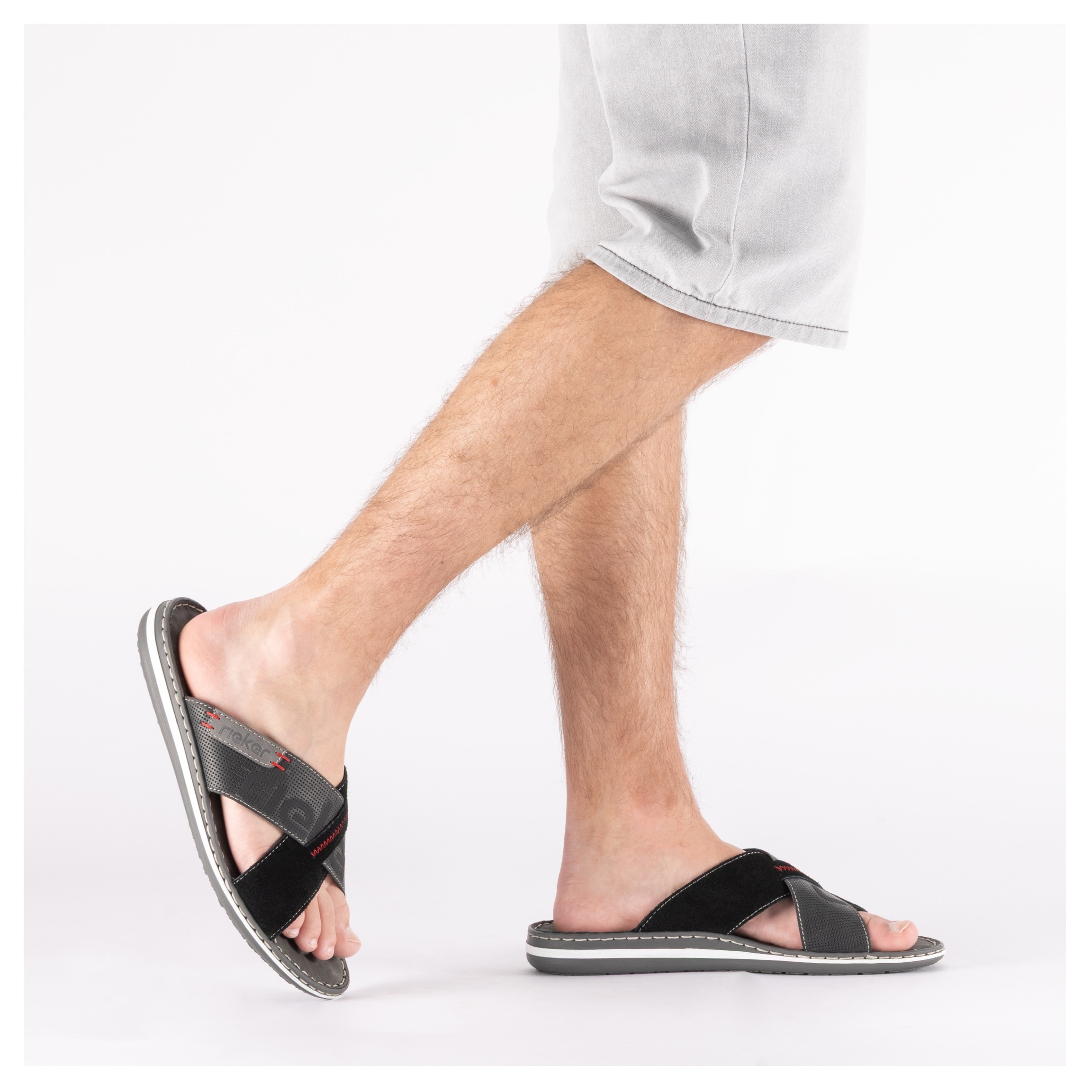 Rieker Pantolette  Sommerschuh, Schlappen, Poolslides, mit Kontraststeppung