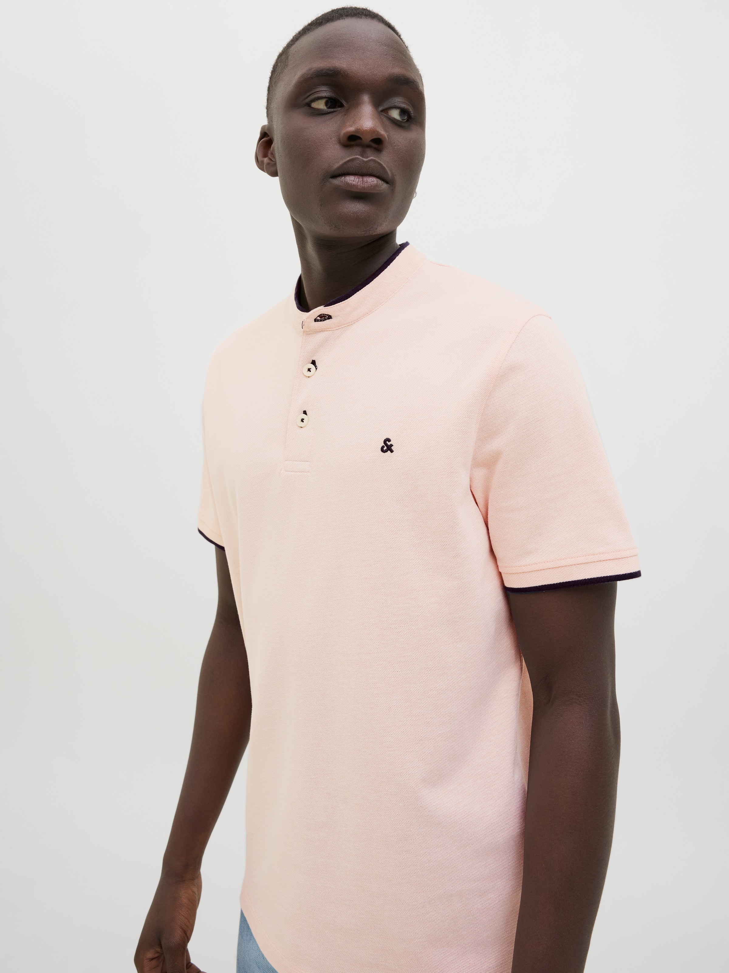 Jack & Jones Poloshirt »JJEPAULOS MAO POLO«, mit Logo Stickerei