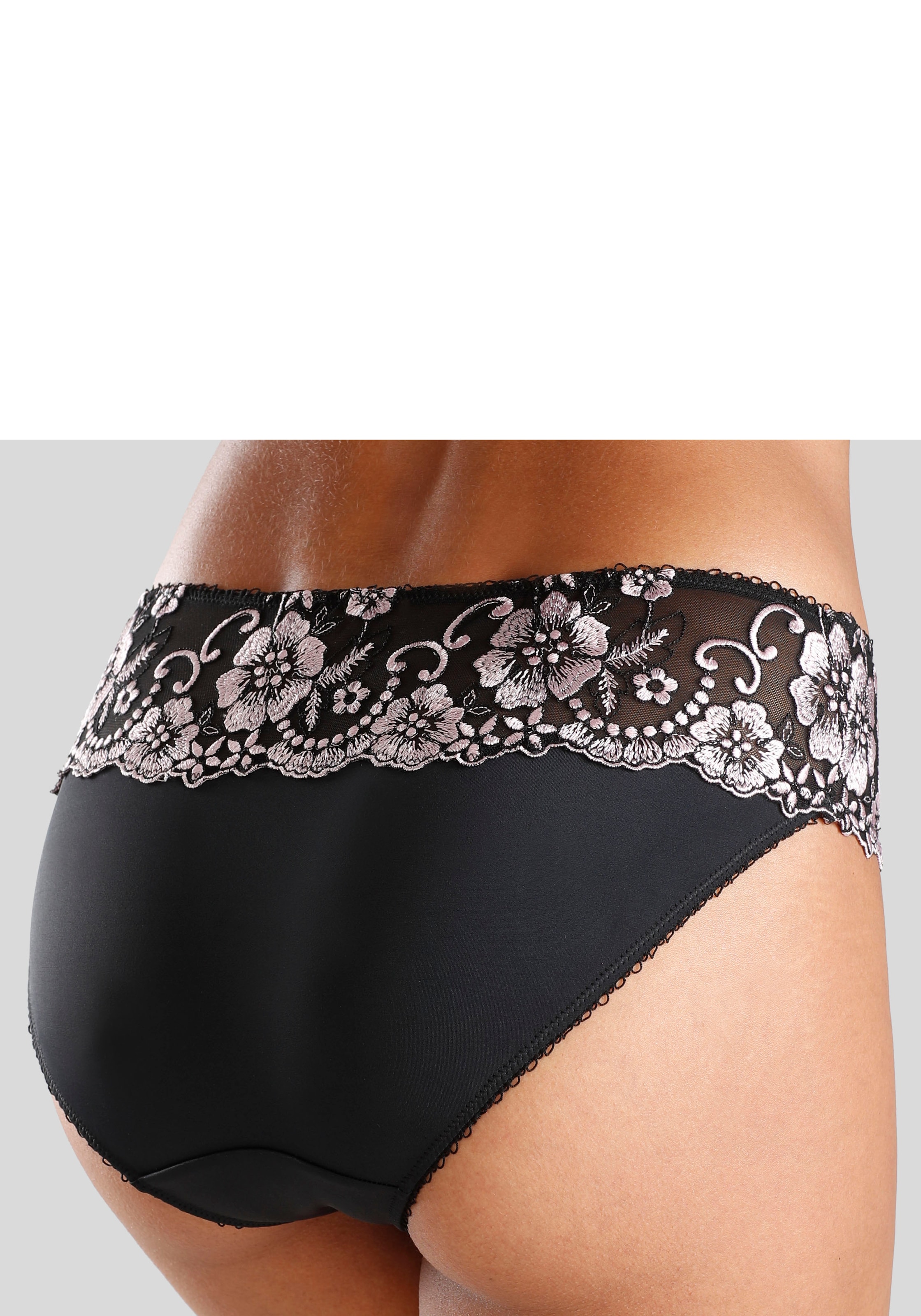 LASCANA Bikinislip »Wanda«, mit Stickerei Spitze in floraler Optik