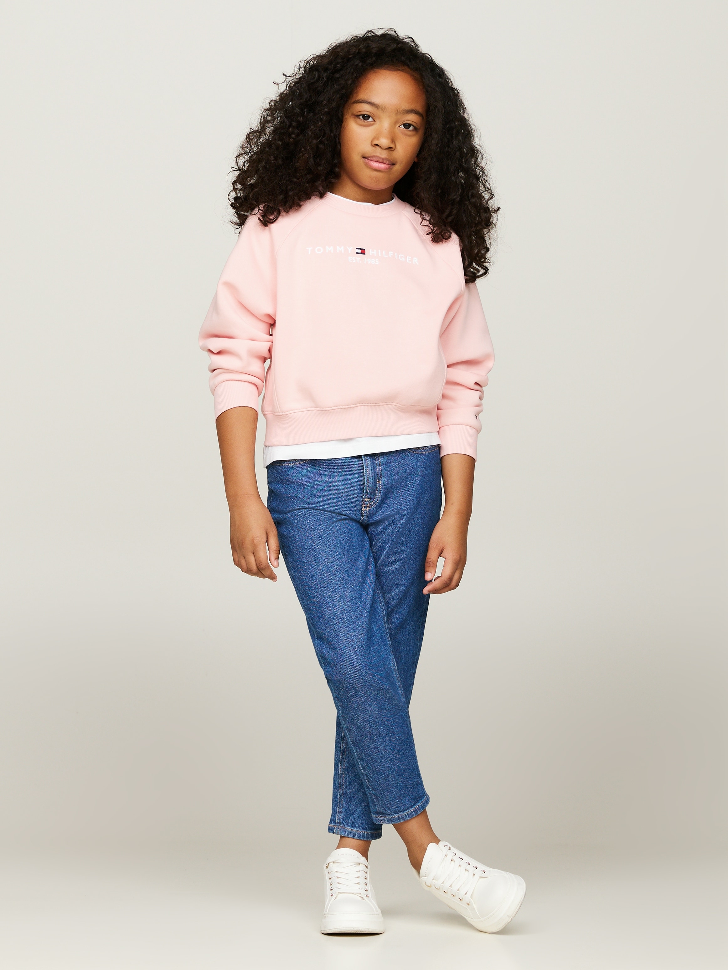 Tommy Hilfiger Sweatshirt »ESSENTIAL EMBROIDERED FLEECE CN«, Baby bis 2 Jahre