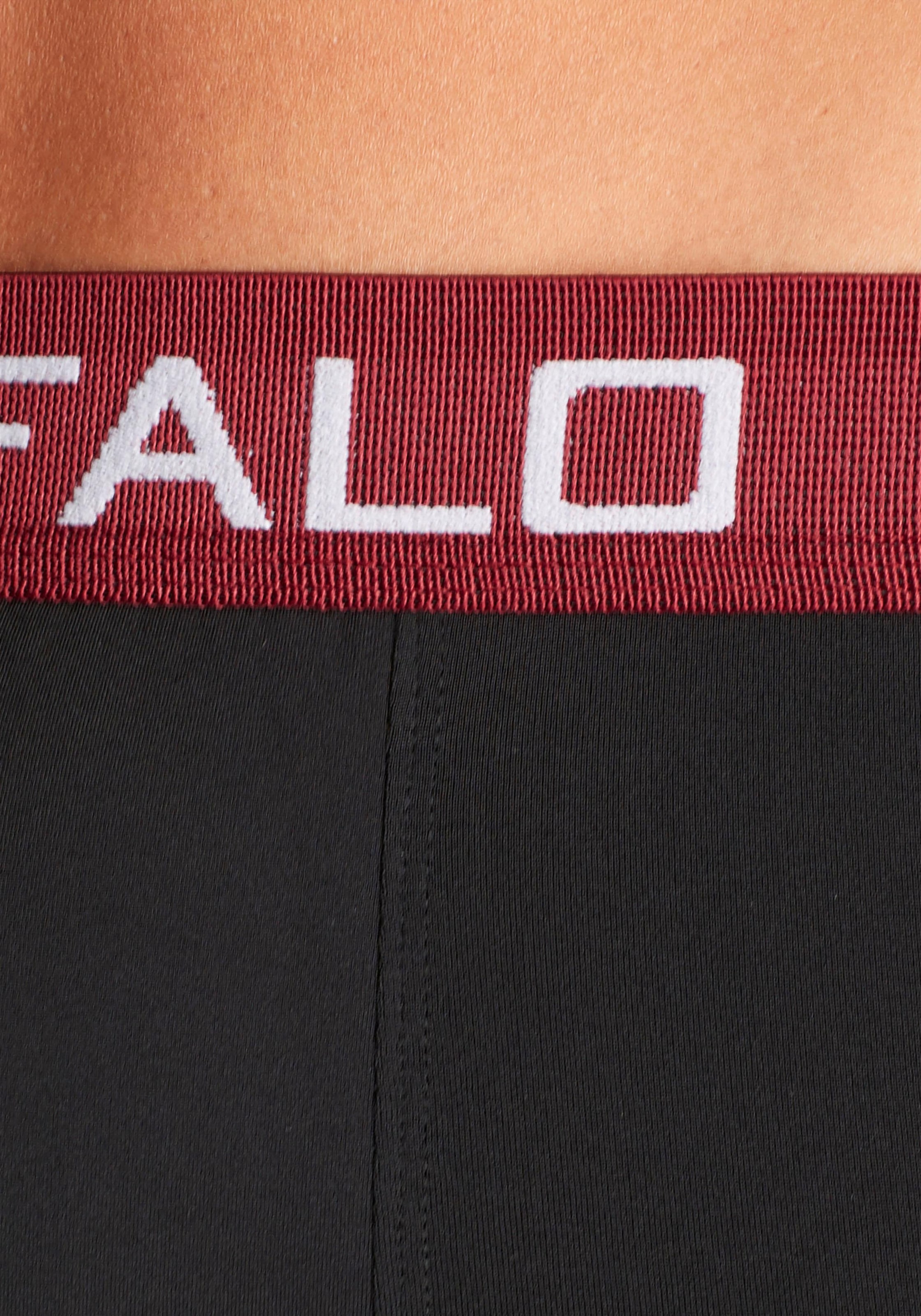 Buffalo Boxershorts, (Packung, 4 St.), in Hipster-Form mit Kontrastbund