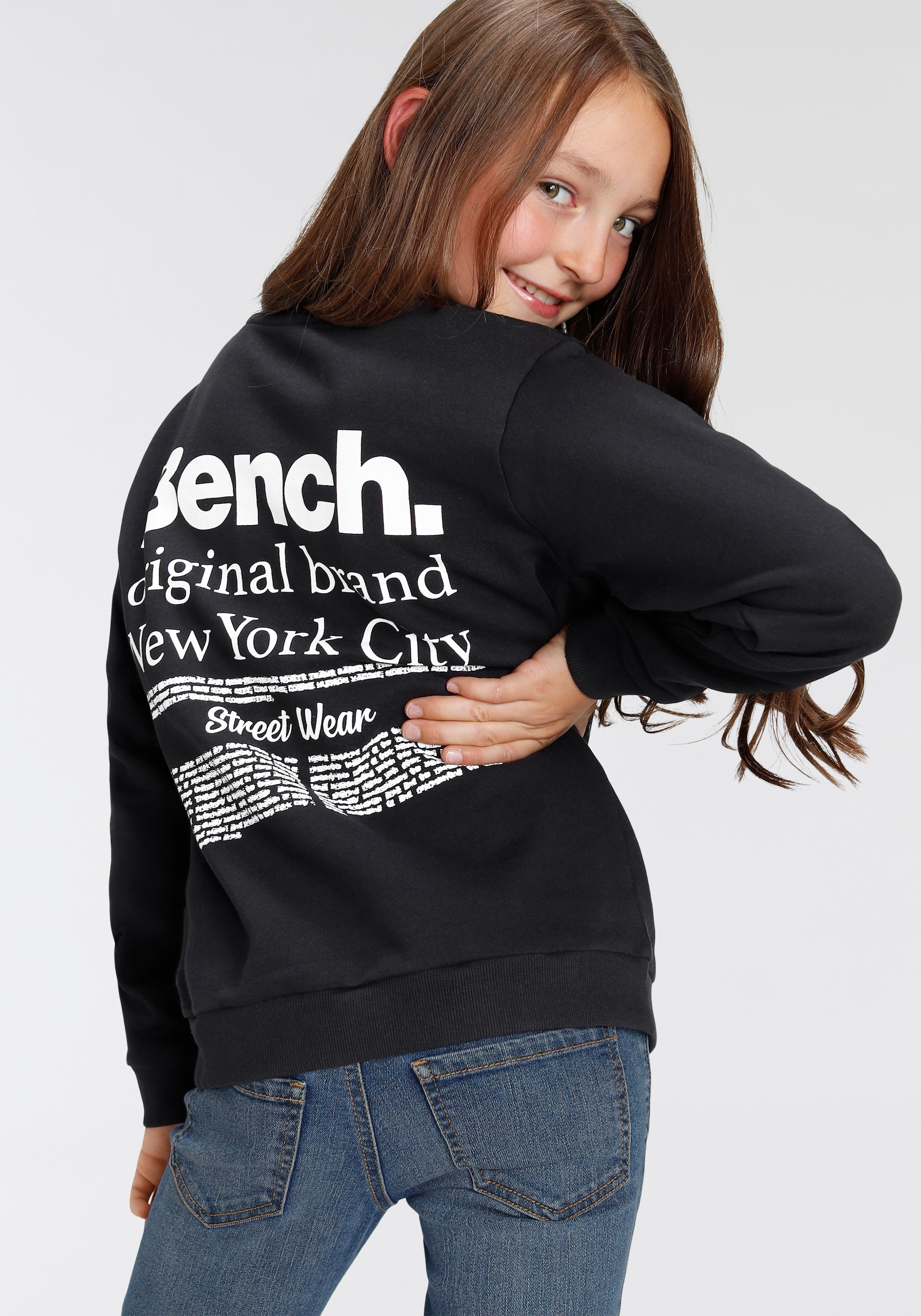 CITY«, kaufen Sweatshirt »NEW mit Rückendruck Bench. YORK