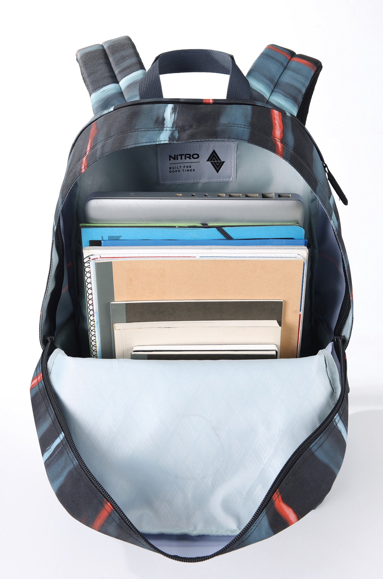 NITRO Freizeitrucksack »Urban Plus«, Daypack, Streetpack im Retro-Look, Alltagsrucksack, Schulrucksack