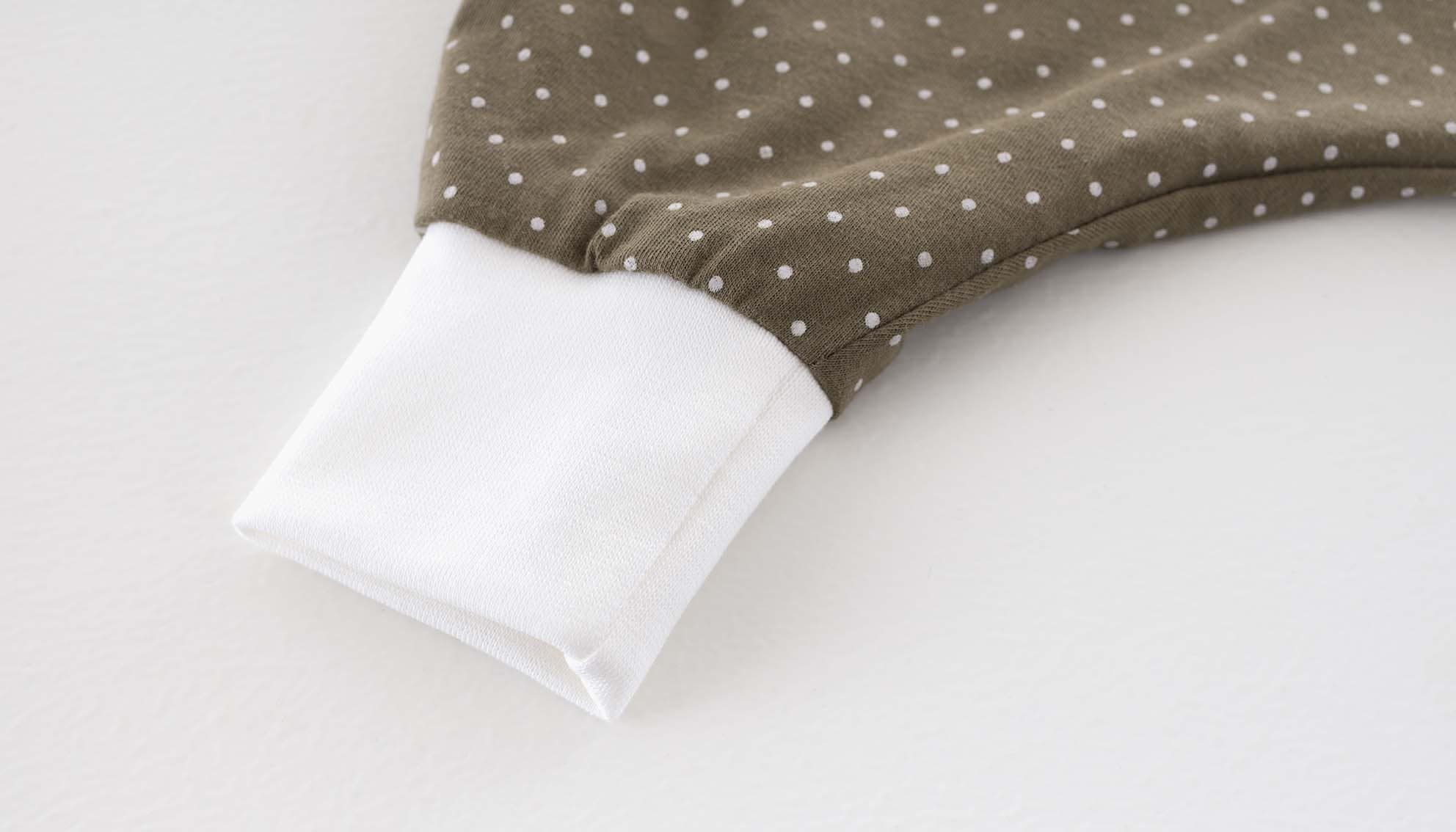 Träumeland Babyschlafsack »Schlafanzug light TO GO Baumwolle Pünktchen oliv«, (1 tlg.)