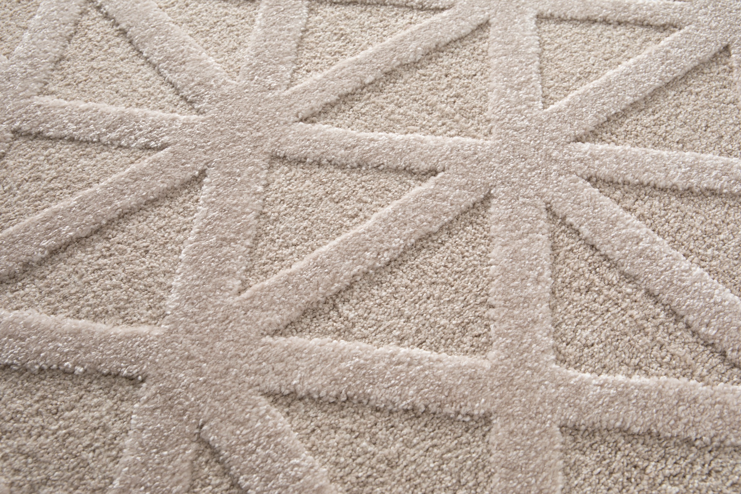 Primaflor-Ideen in Textil Teppich »COSMO Geo, Made in Belgium« rechteckig 14 mm Höhe modernes Design, Hoch-Tief Effekt, weicher Flor