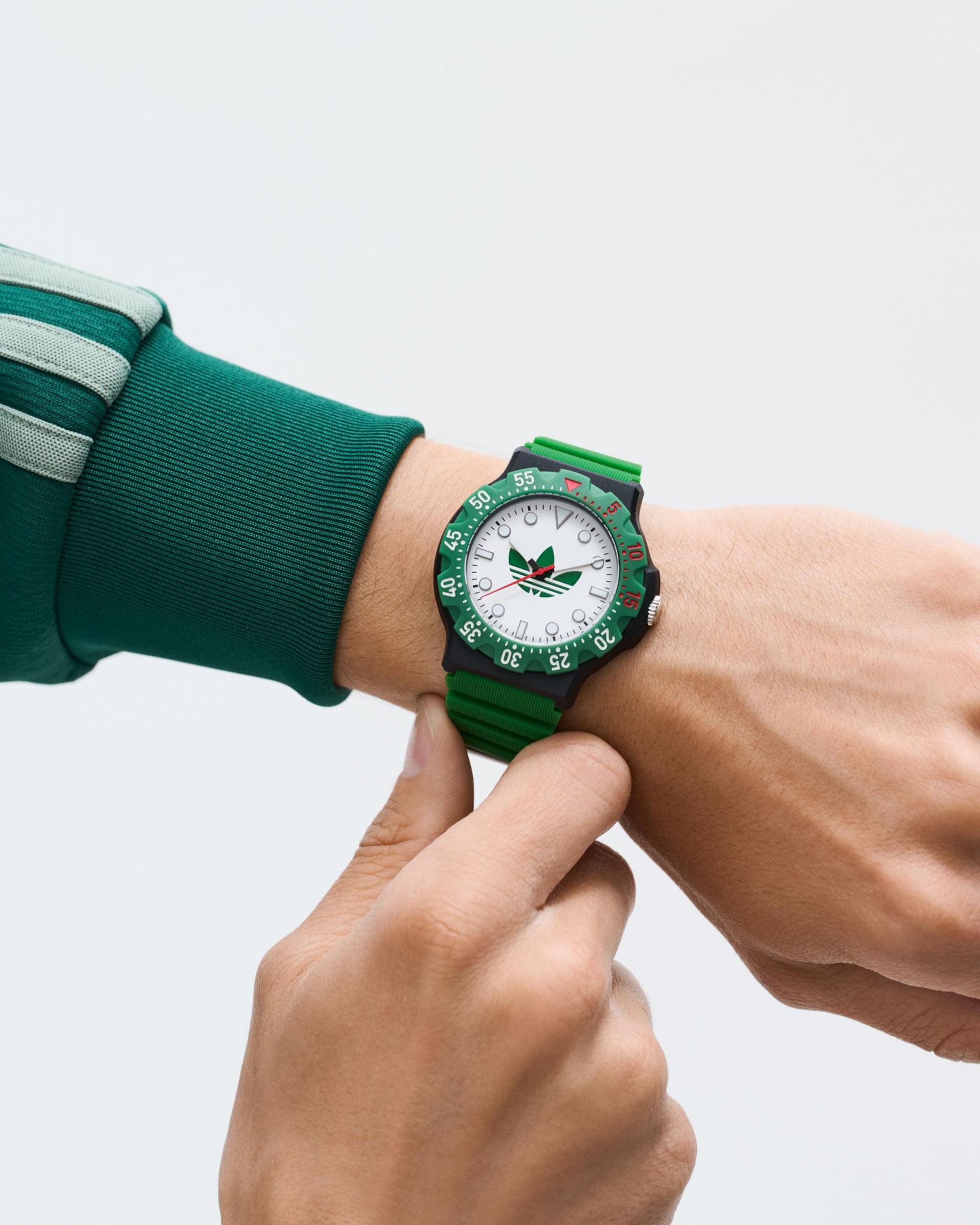 adidas Originals Quarzuhr »DISCOVERER TWO« Armbanduhr, Herrenuhr, Damenuhr, Silikonarmband, Leuchtzeiger