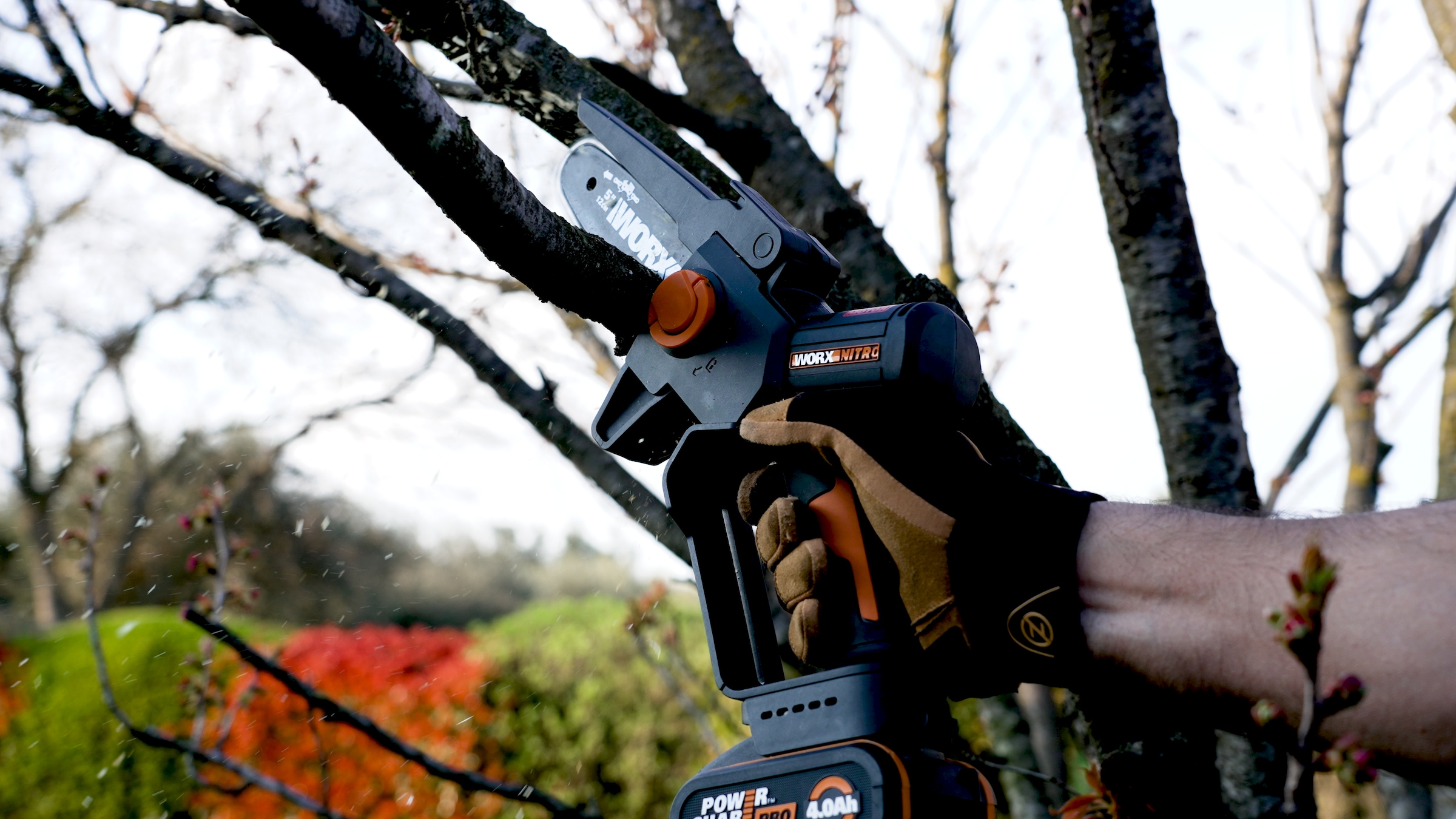 Worx Akku-Kettensäge »WG325E NITRO Profi Mini«, Einhand Astsäge, Brushless Motor, inkl. Akku und Ladegerät