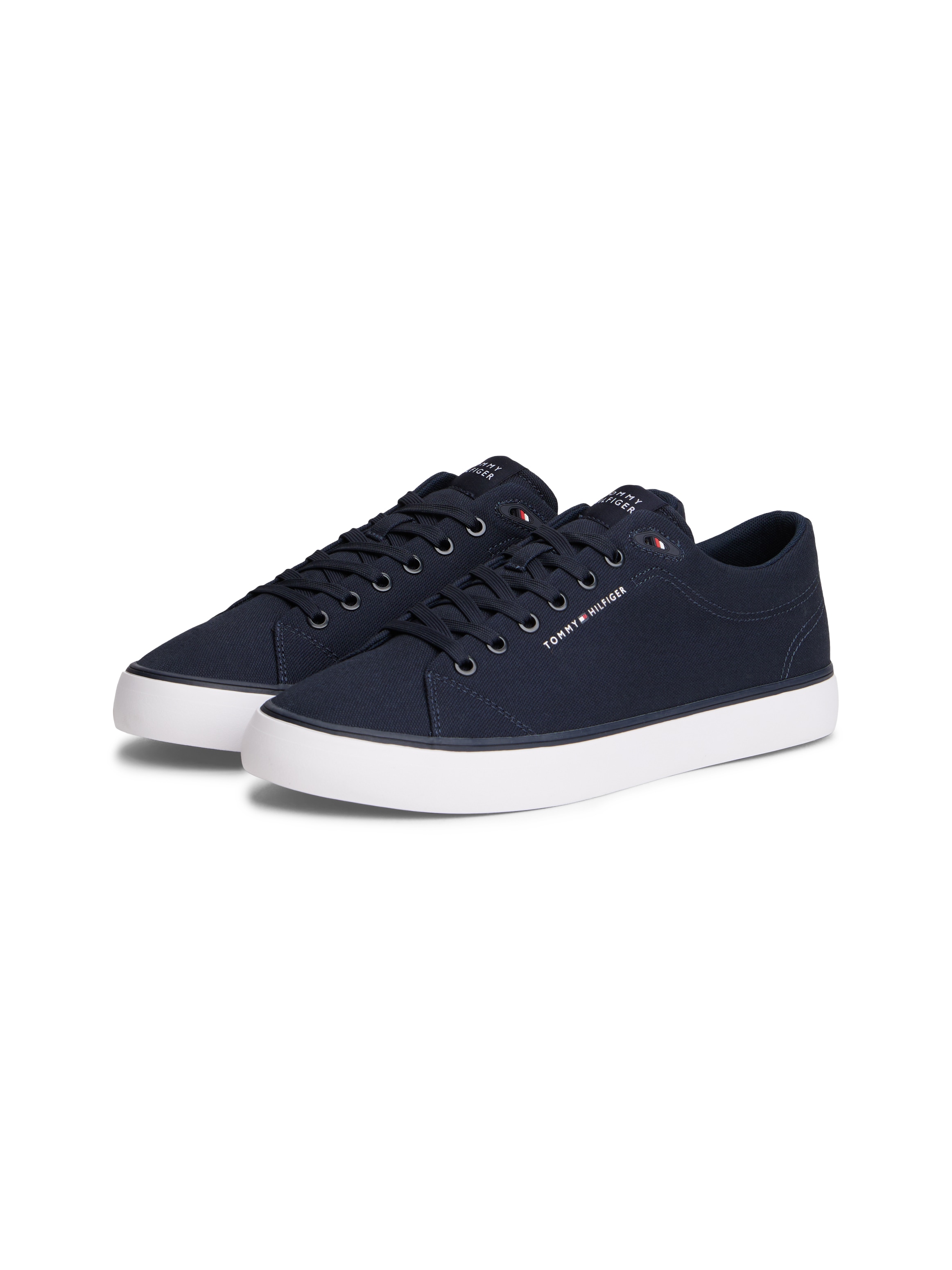 Tommy Hilfiger Sneaker »HARLEM CORE II CVS«  Freizeitschuh, Halbschuh, Schnürer mit Logo-Aufnäher an der Schuhzunge