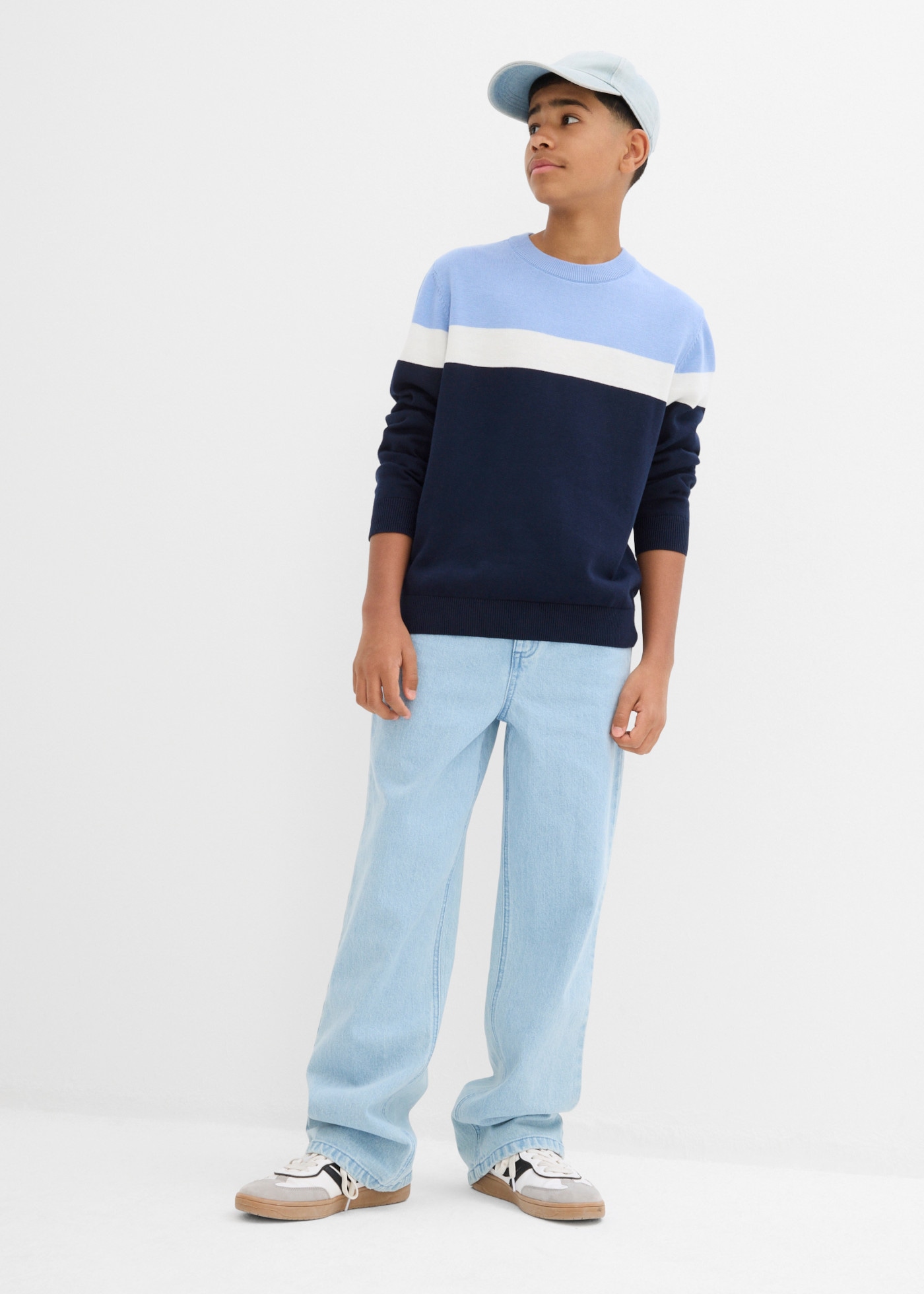 bonprix Loose-fit-Jeans mit leichter Waschung, weit geschnittenes Bein, für Jungen