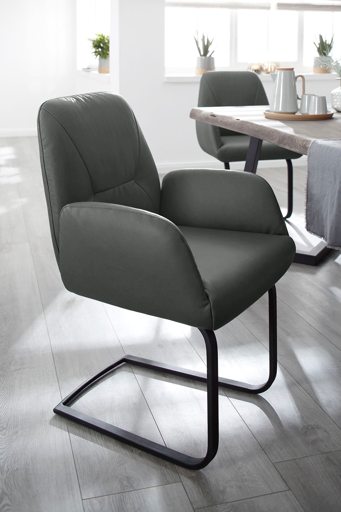 W.SCHILLIG Freischwinger »ole«, Longlife Xtra-Leder Z69, Gestell in Schwarz günstig online kaufen