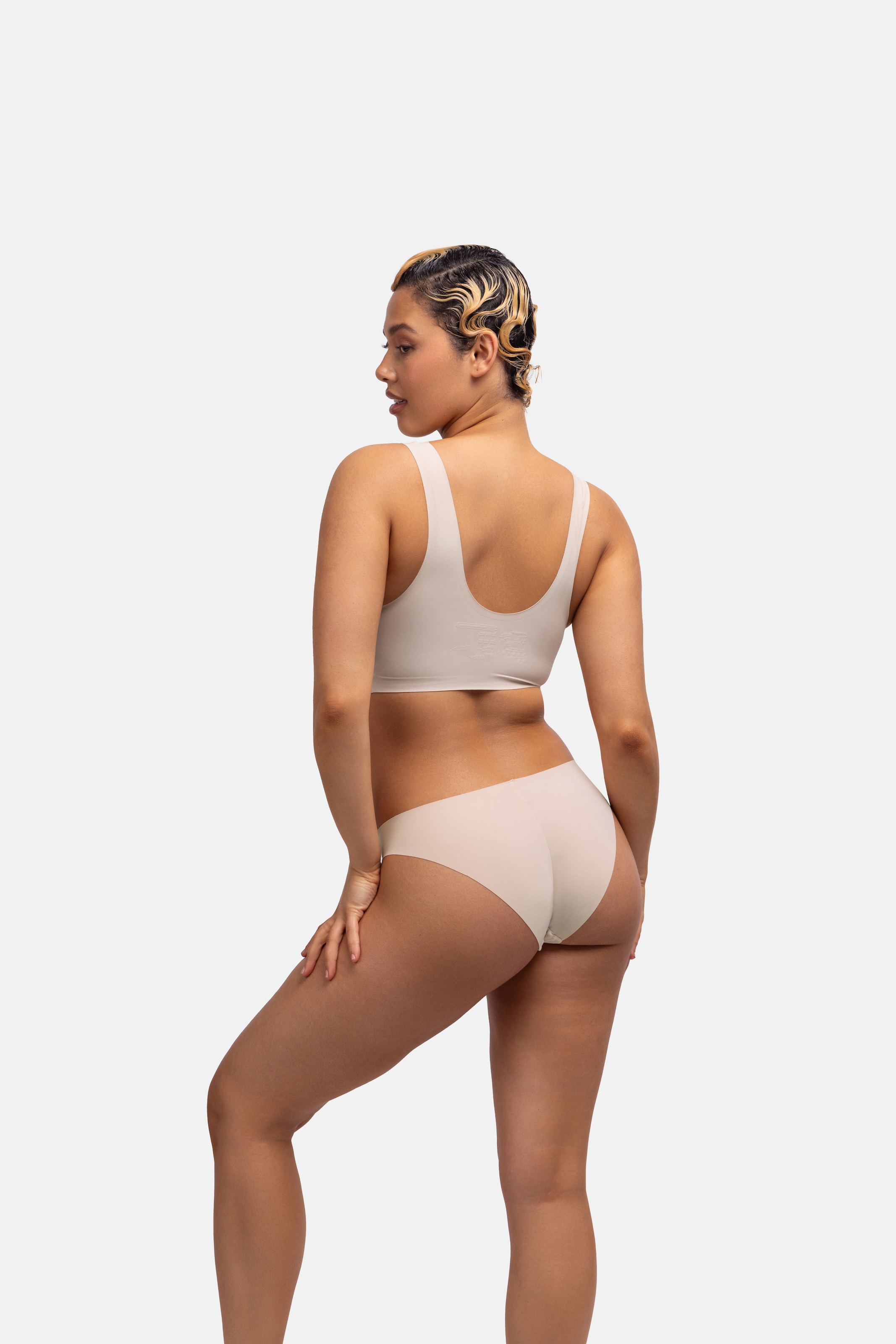 Dorina Bralette »Airlite« mit weicher Oberfläche, ohne Bügel, leicht Formgebung, elastisch