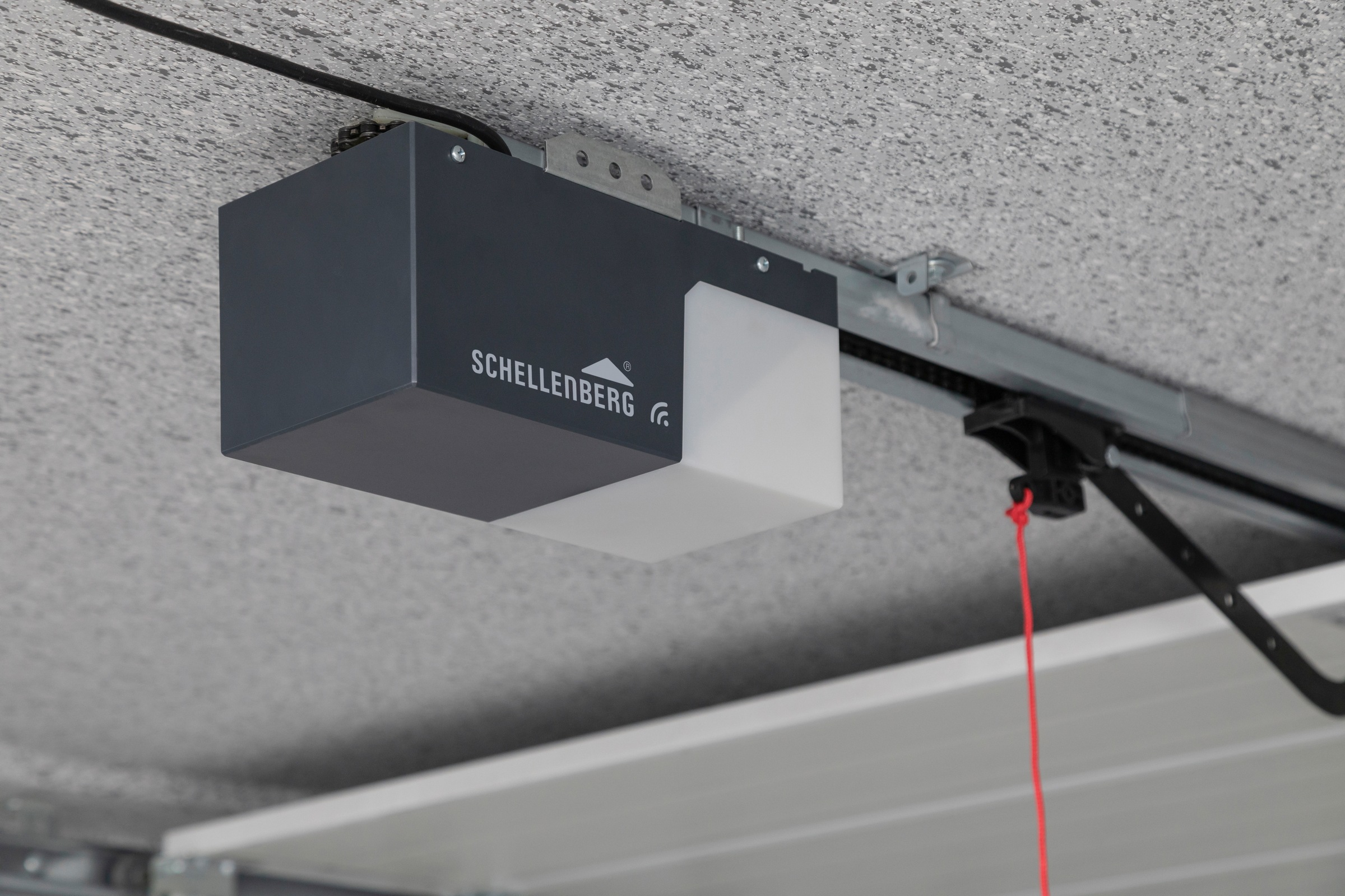 SCHELLENBERG Garagentorantrieb »Smart Drive L, smarter Funk-Antrieb für Tore bis 10 m²«, (1 tlg.), Torantriebe inkl. Zubehör