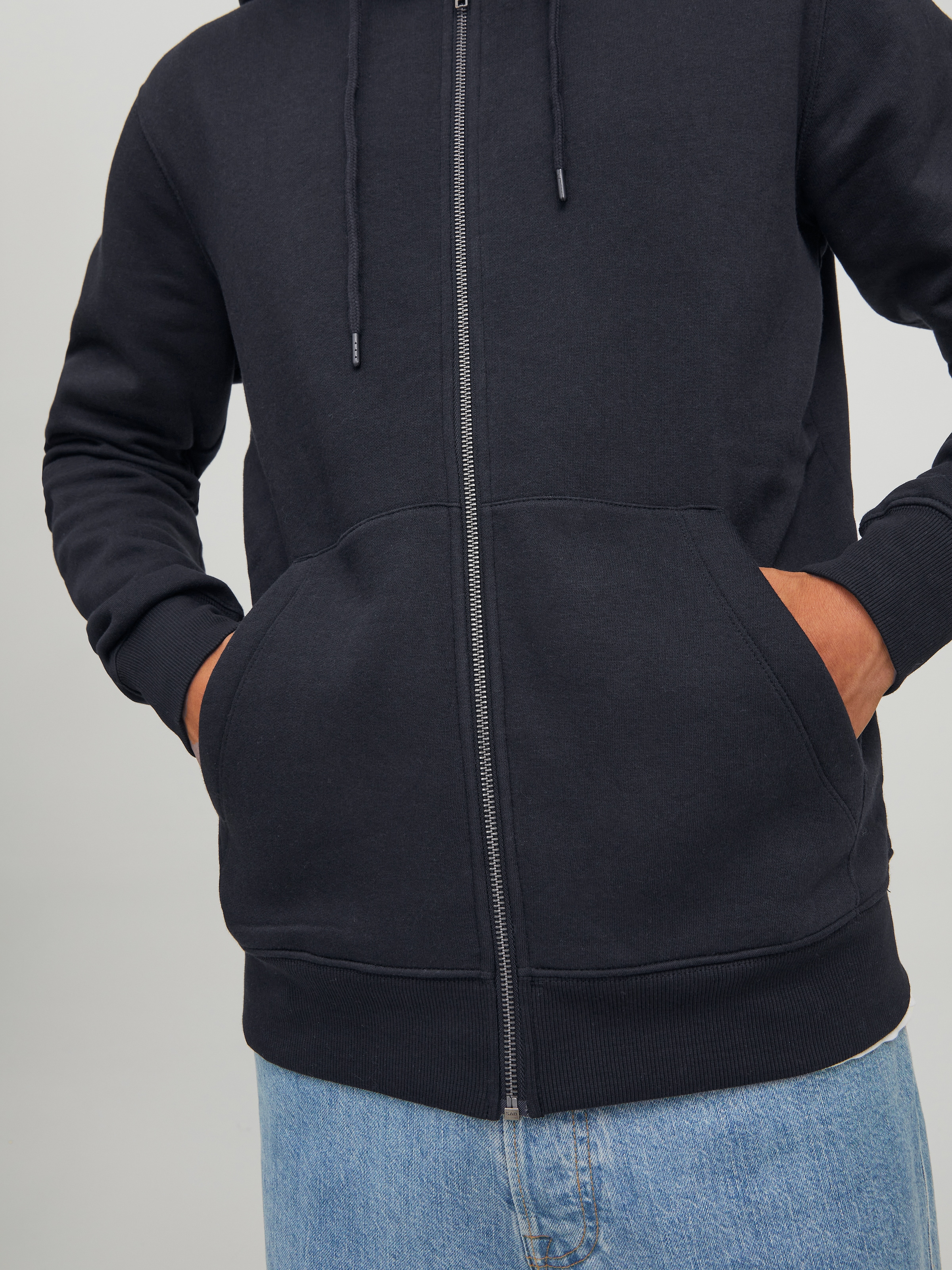 Jack & Jones Kapuzensweatjacke »JJESTAR Basic Hoodie, Eingrifftaschen und angenehmem Materialmix« Kapuze, regular fit, Baumwollmischung