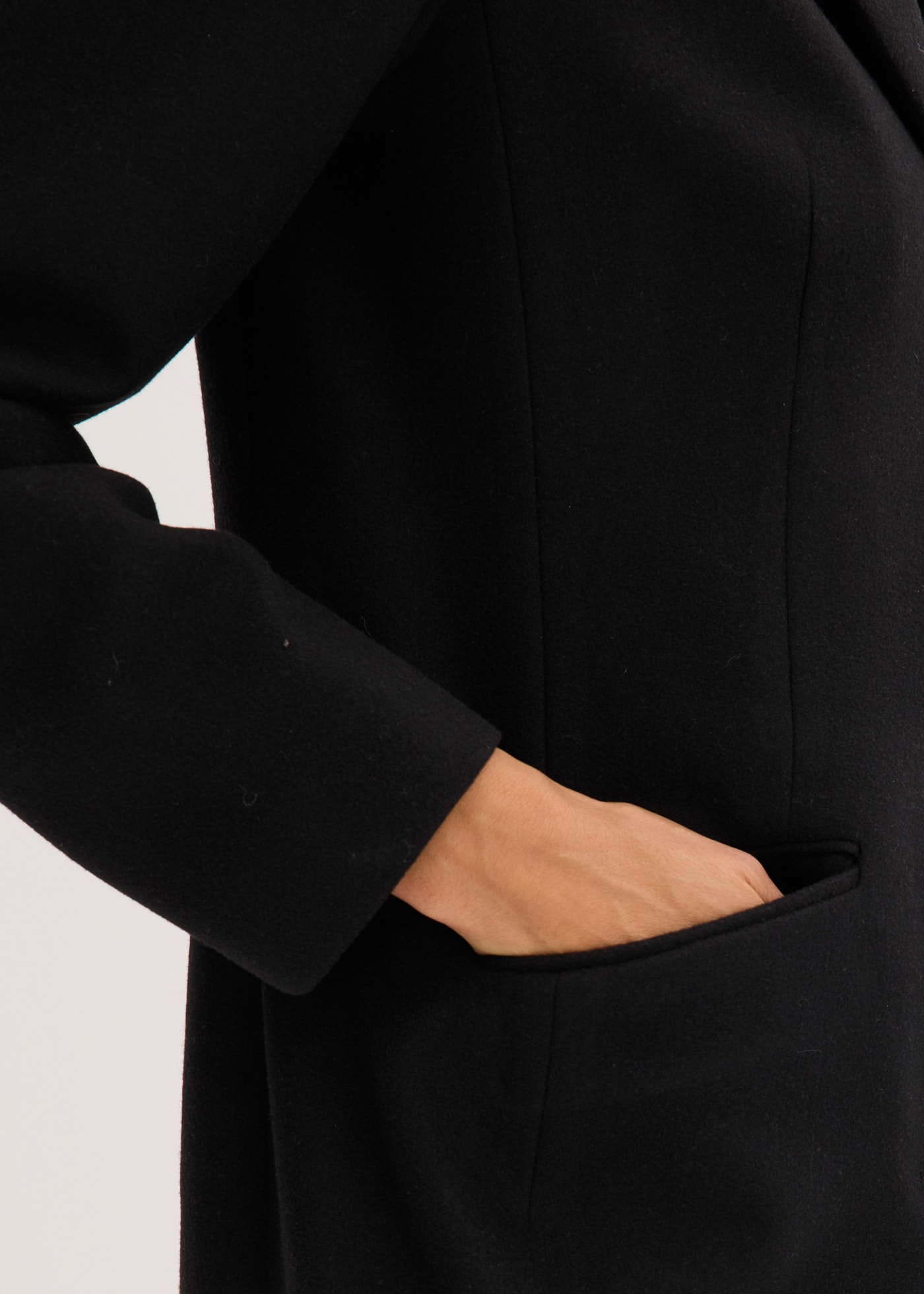 bonprix Kurzmantel »Blazermantel« Longblazer in Wolloptik, bequeme Passform, 1-Reiher