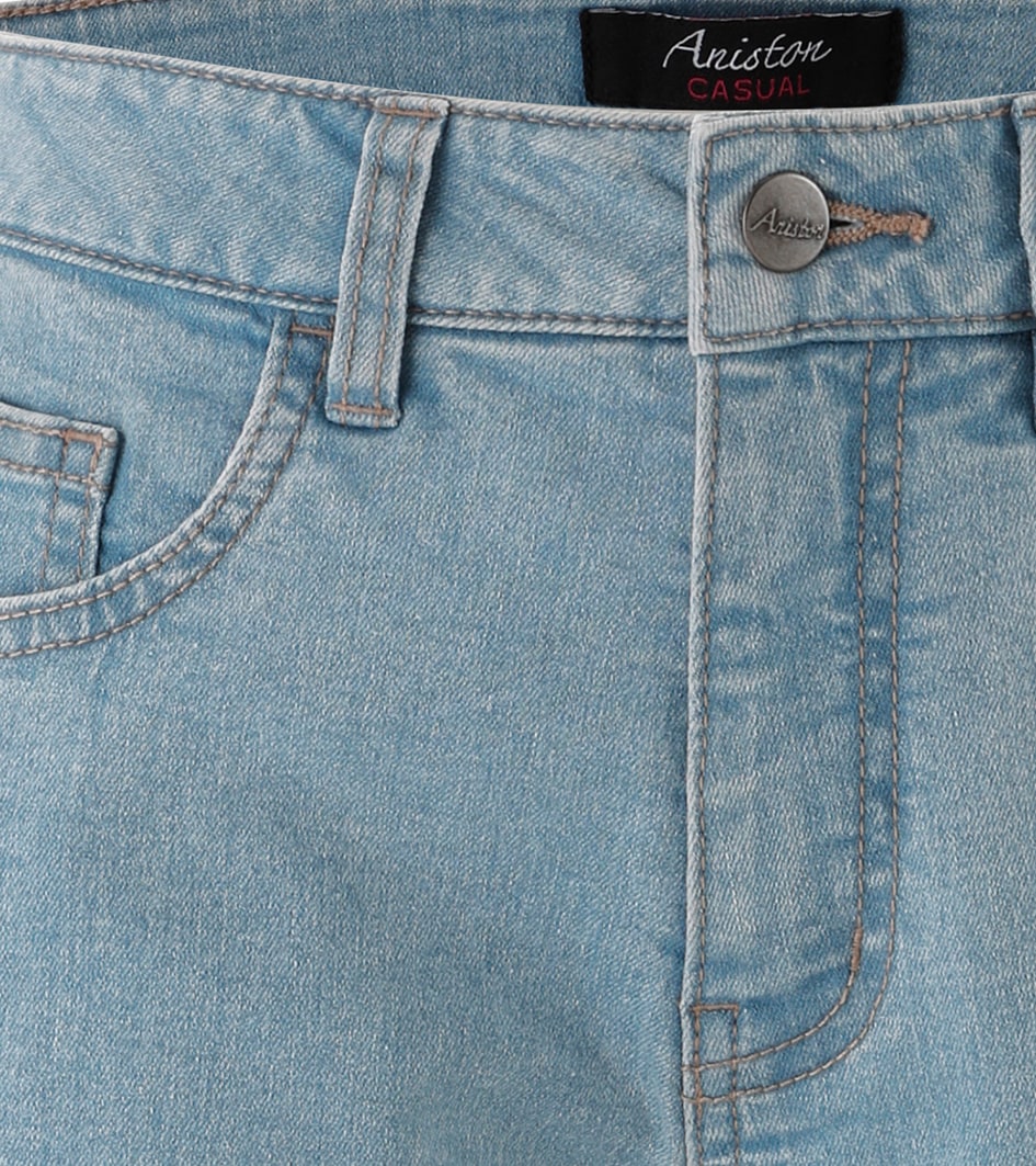 Aniston CASUAL Shorts  in trendiger Used-Waschung
