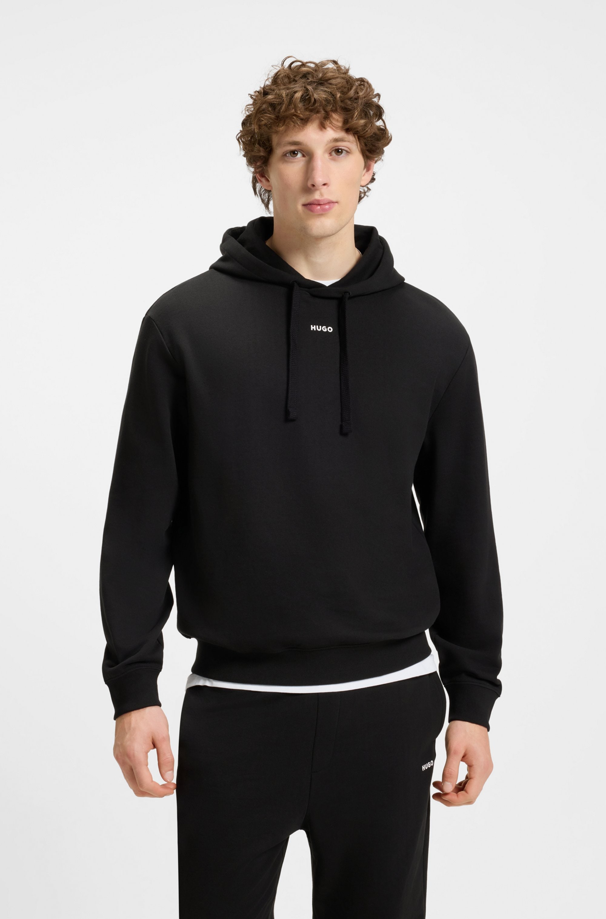 HUGO Jogginganzug »DapoDayote« Set, 2 Zweiteiliger Trainingsanzug Relaxed Fit, Kapuze mit Kordelzug